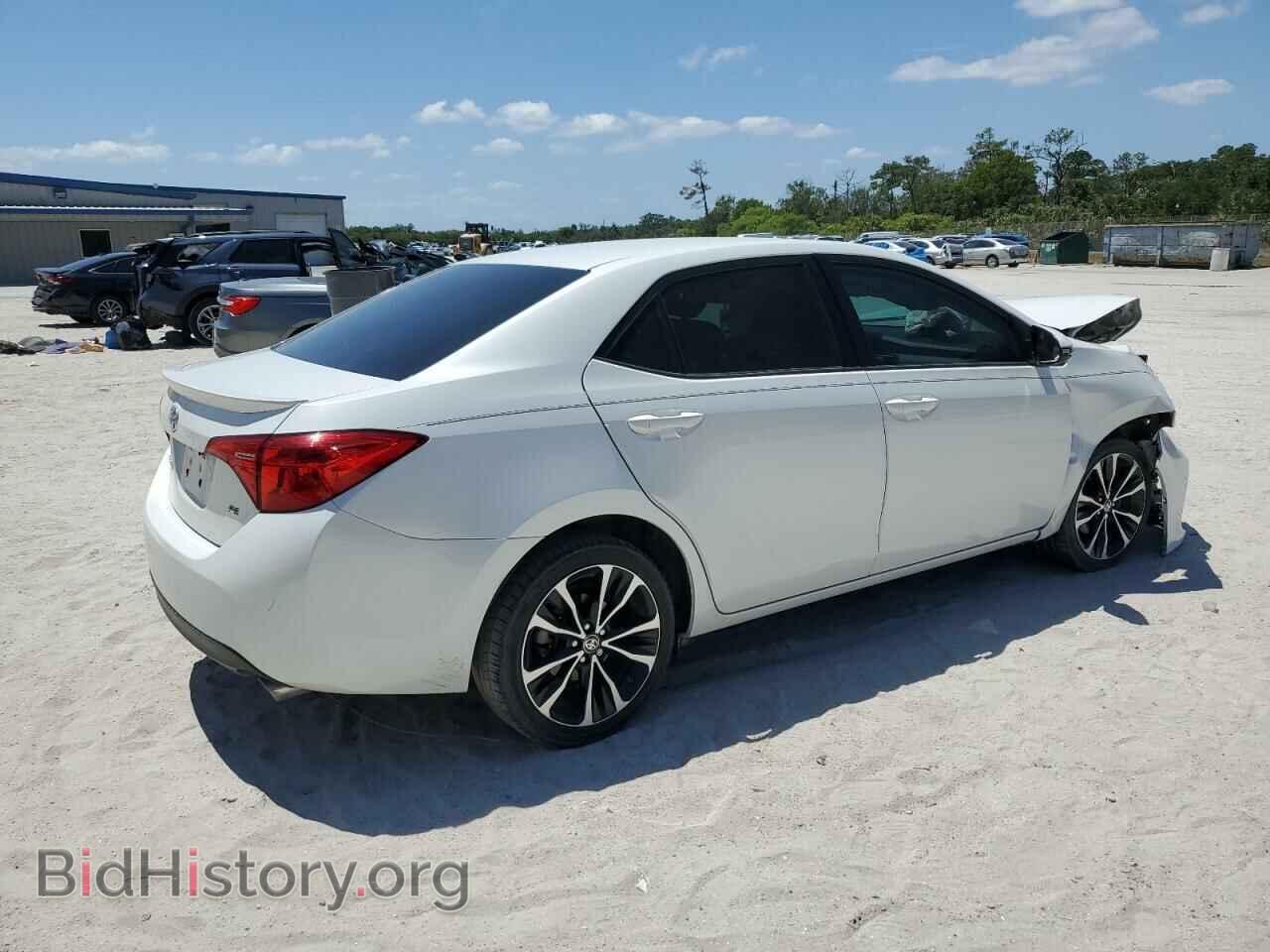 2017 TOYOTA COROLLA - VIN: 5YFBURHE2HP723433 - Фото 3