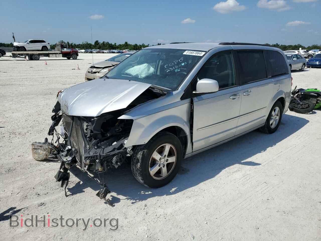 Photo 2D4RN3DG7BR632992 - DODGE CARAVAN 2011