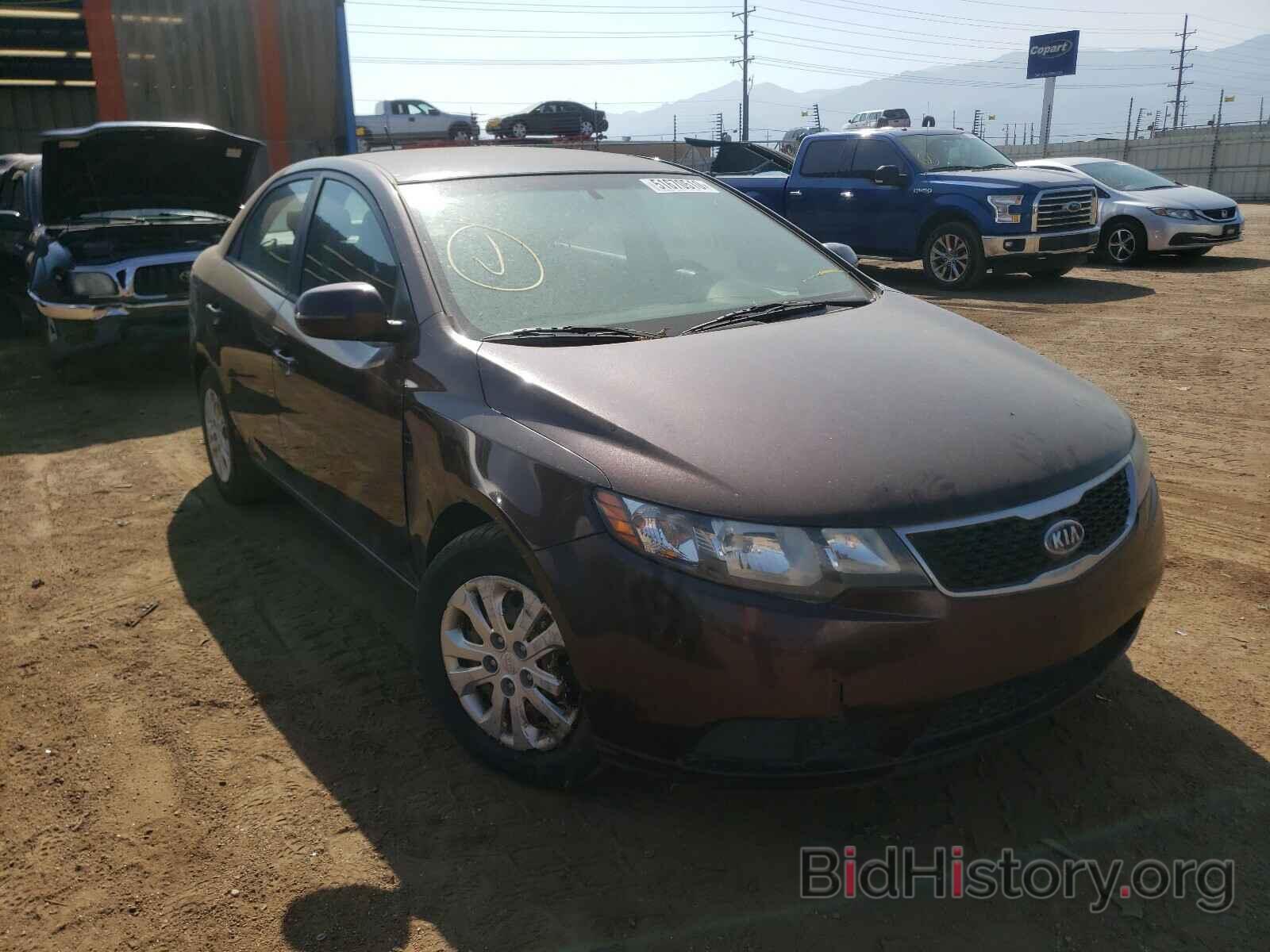 Photo KNAFU4A22B5372996 - KIA FORTE 2011