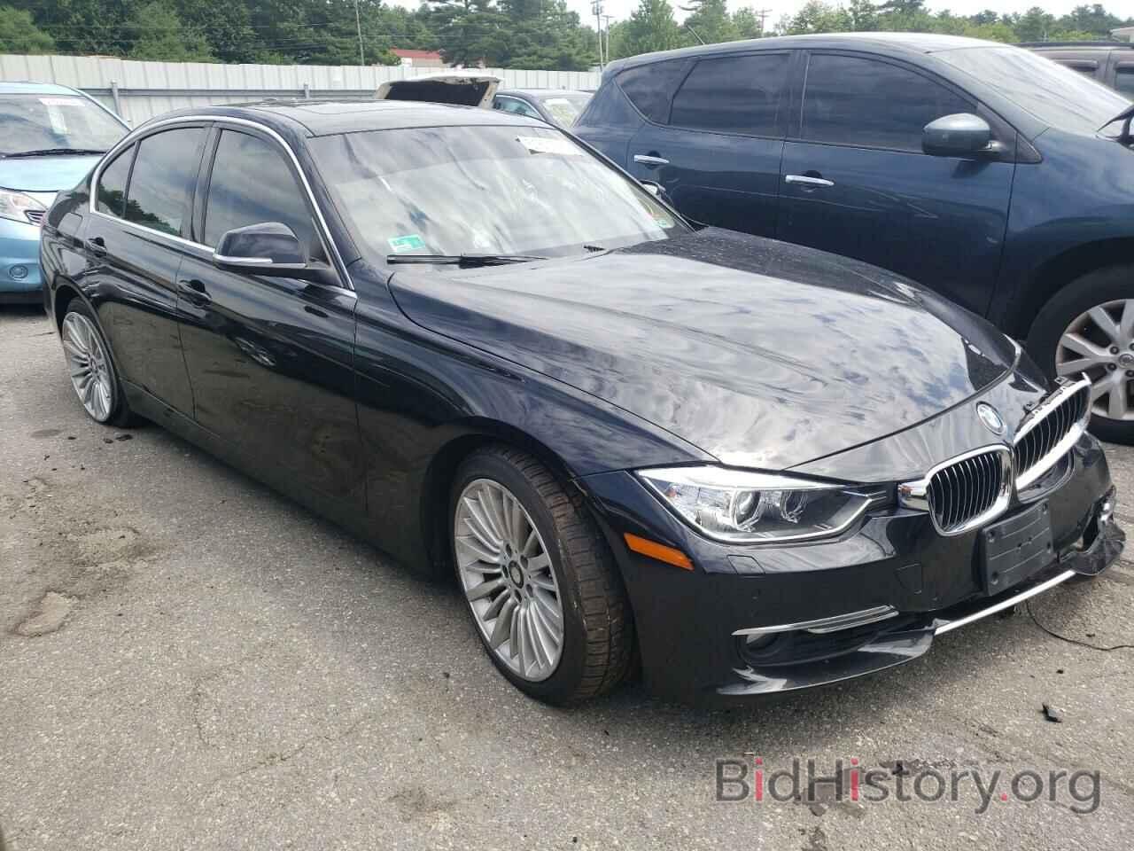 Photo WBA3B5C58DF595658 - BMW 3 SERIES 2013