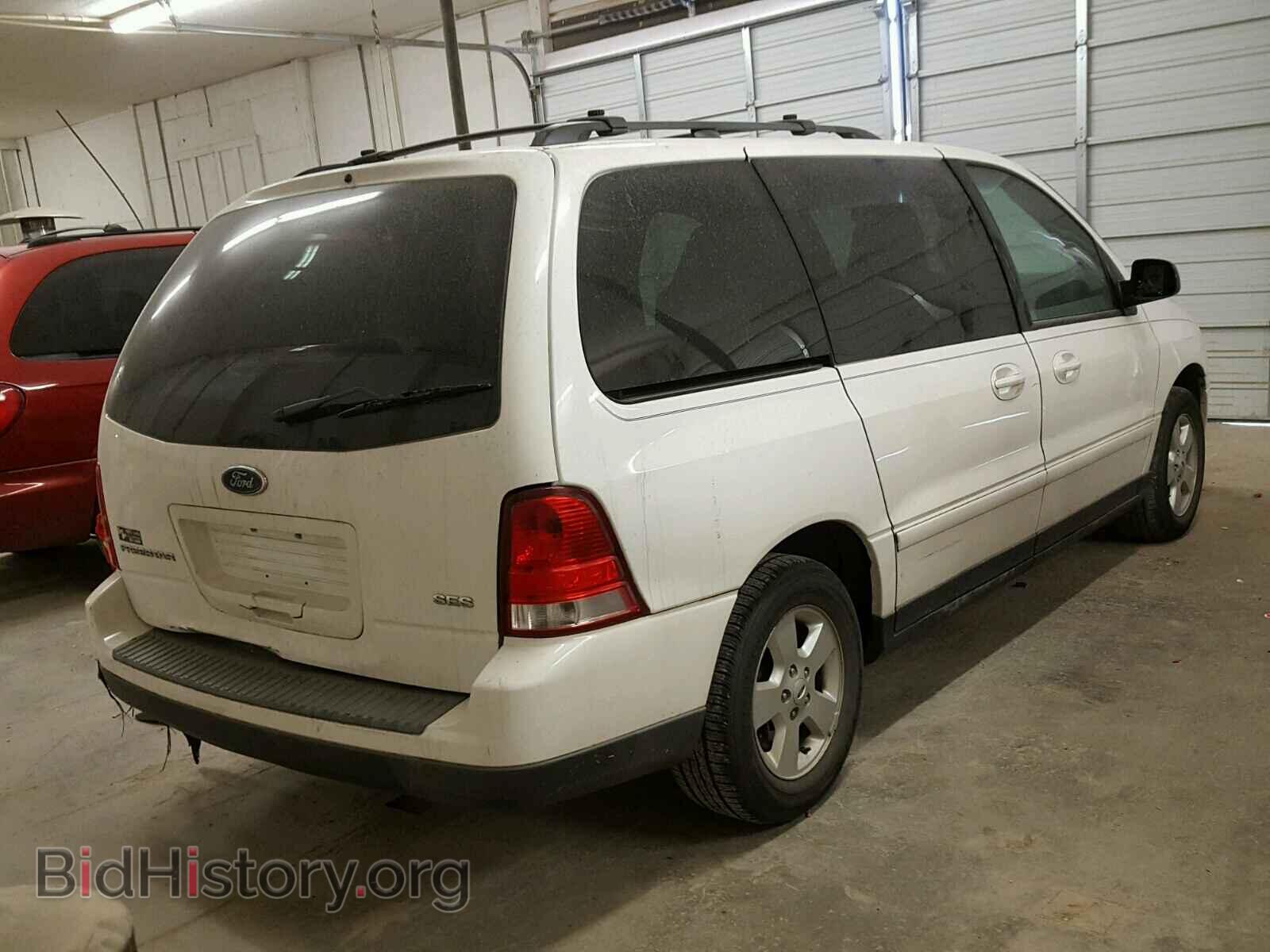 2005 FORD FREESTAR - VIN: 2FMZA57685BA76790 - Фото 4