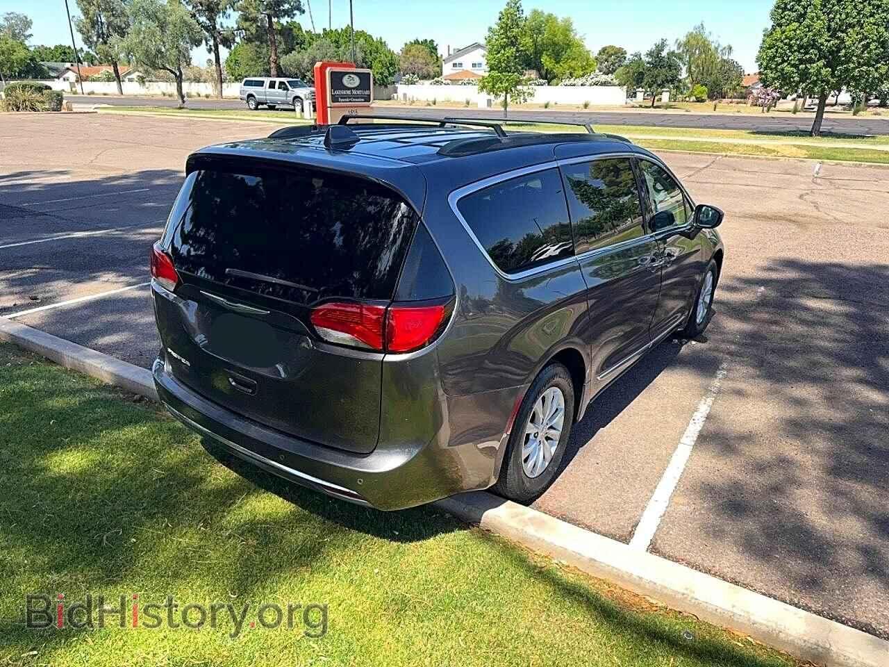 2017 CHRYSLER PACIFICA - VIN: 2C4RC1BG0HR764785 - Фото 4