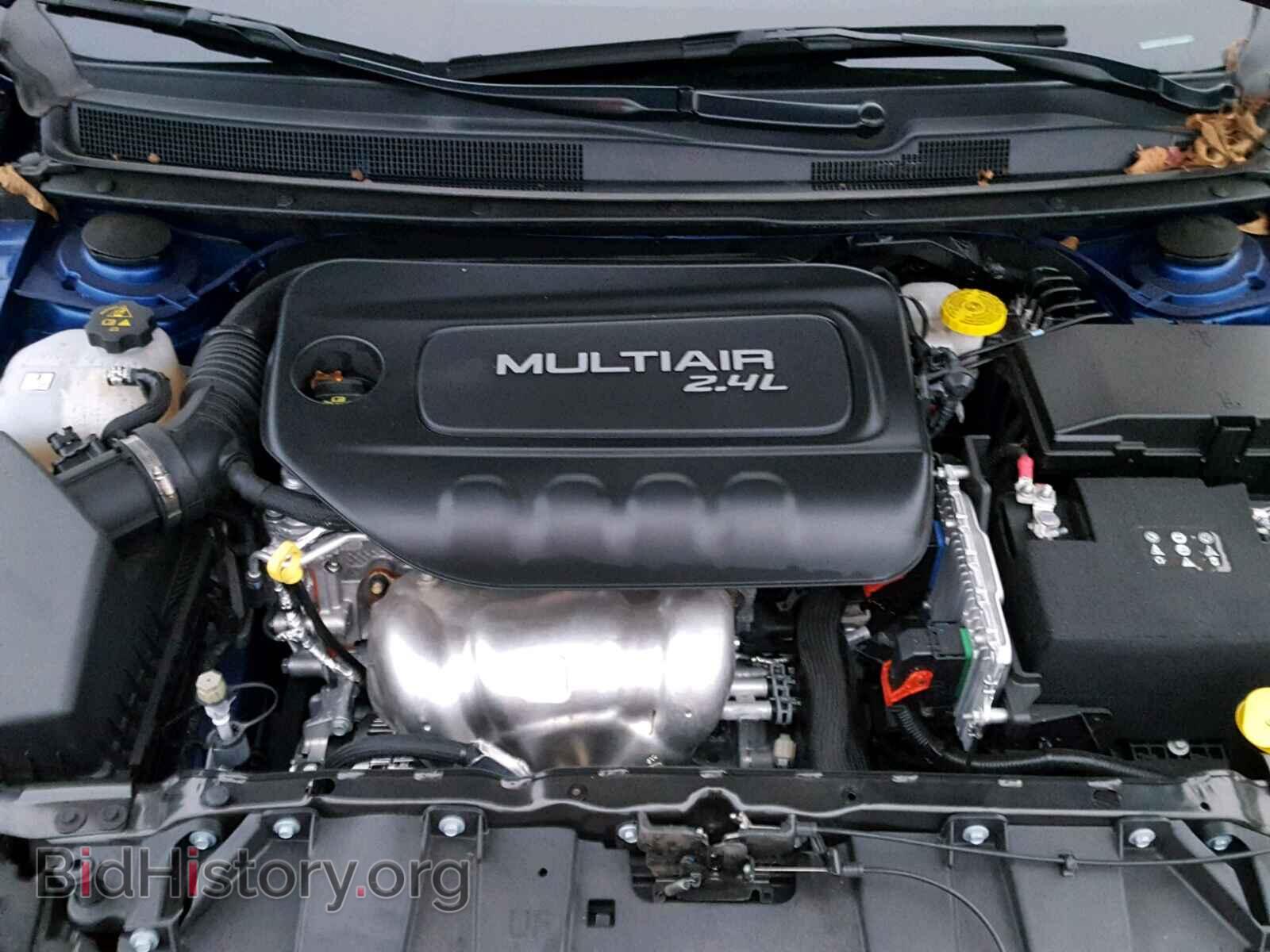 2017 CHRYSLER 200 - VIN: 1C3CCCAB8HN509777 - Фото 7