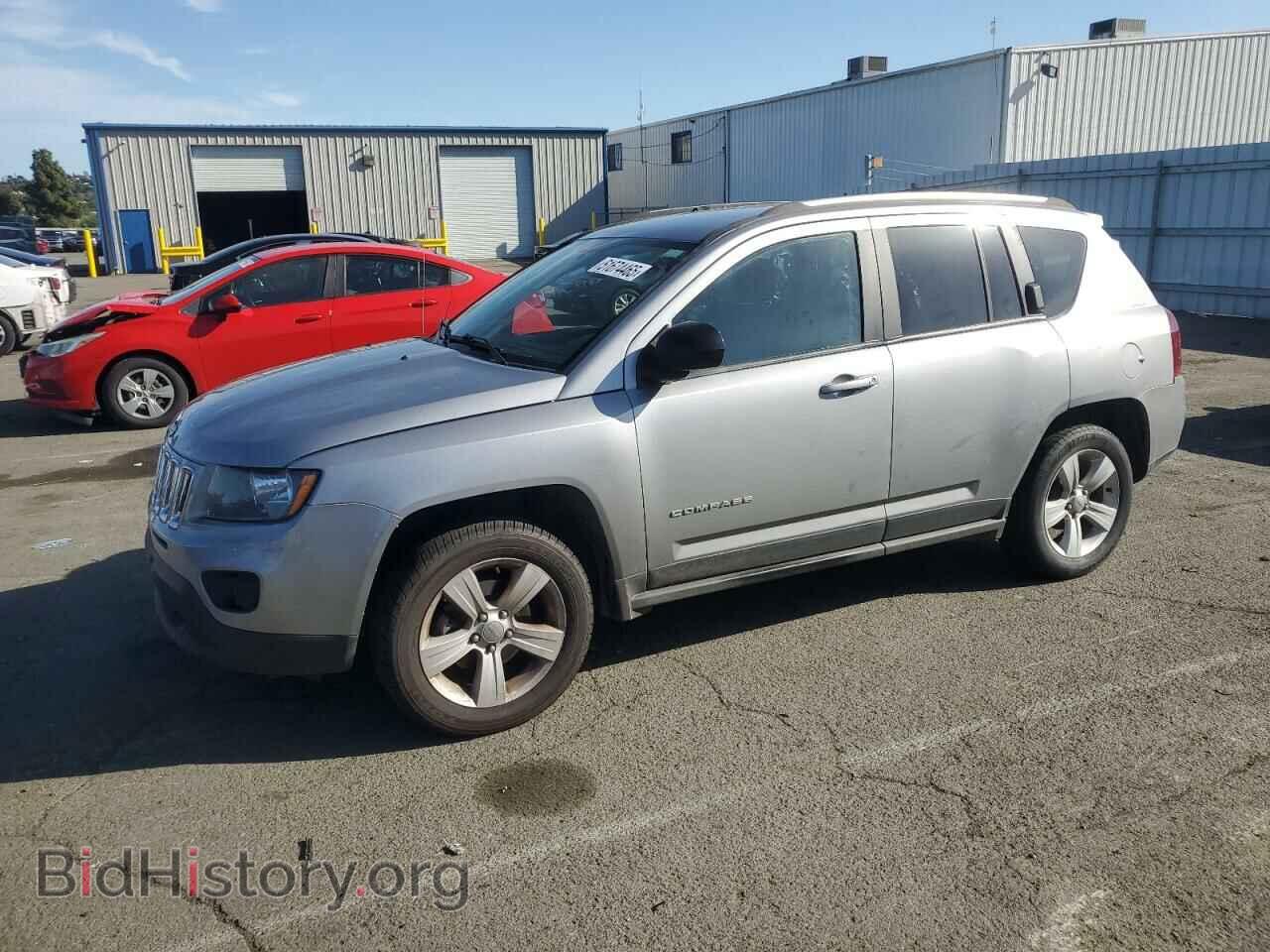 Фотография 1C4NJCBA1HD124440 - JEEP COMPASS 2017