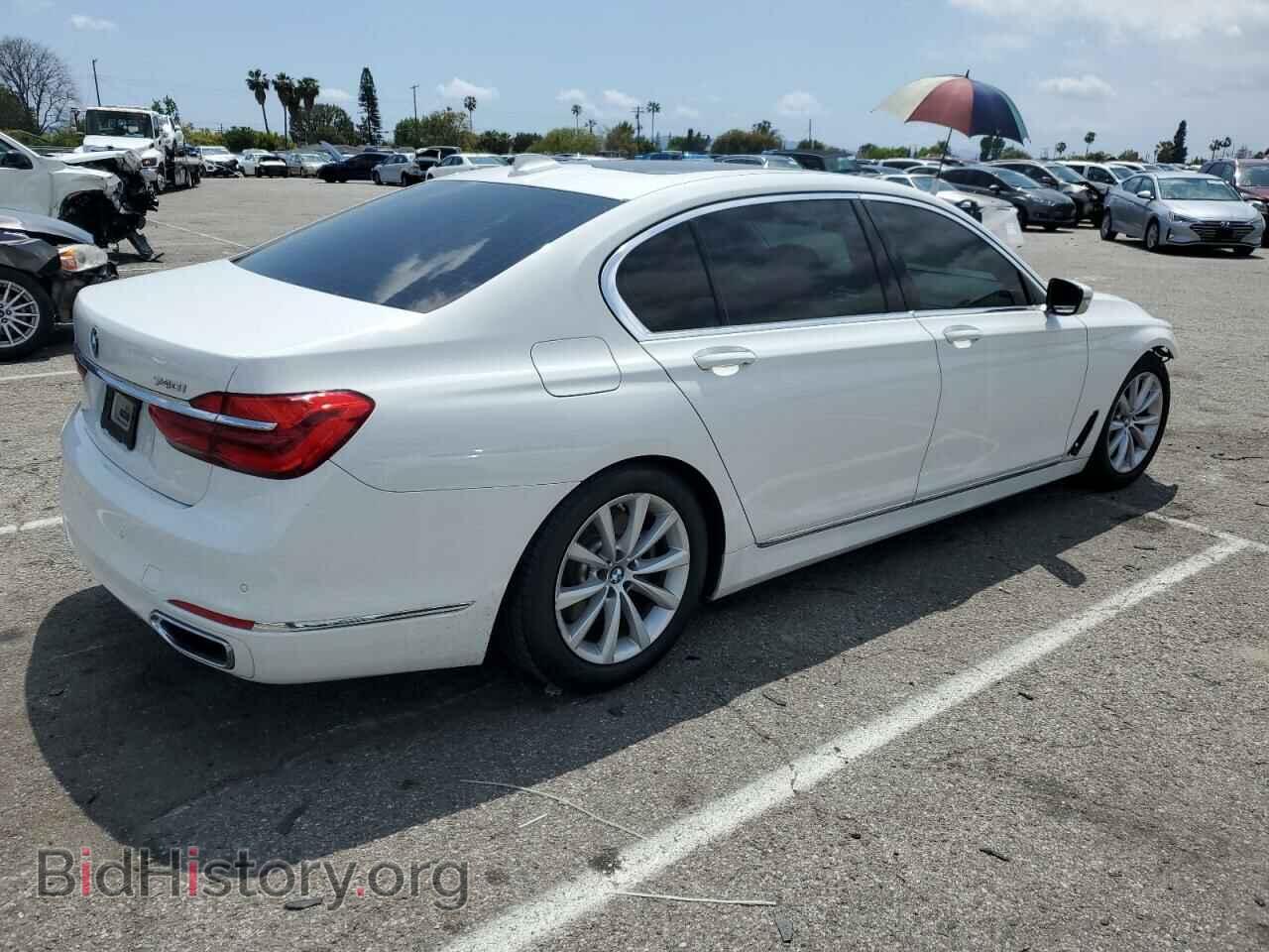 2018 BMW 7 SERIES - VIN: WBA7E2C53JG742403 - Фото 3