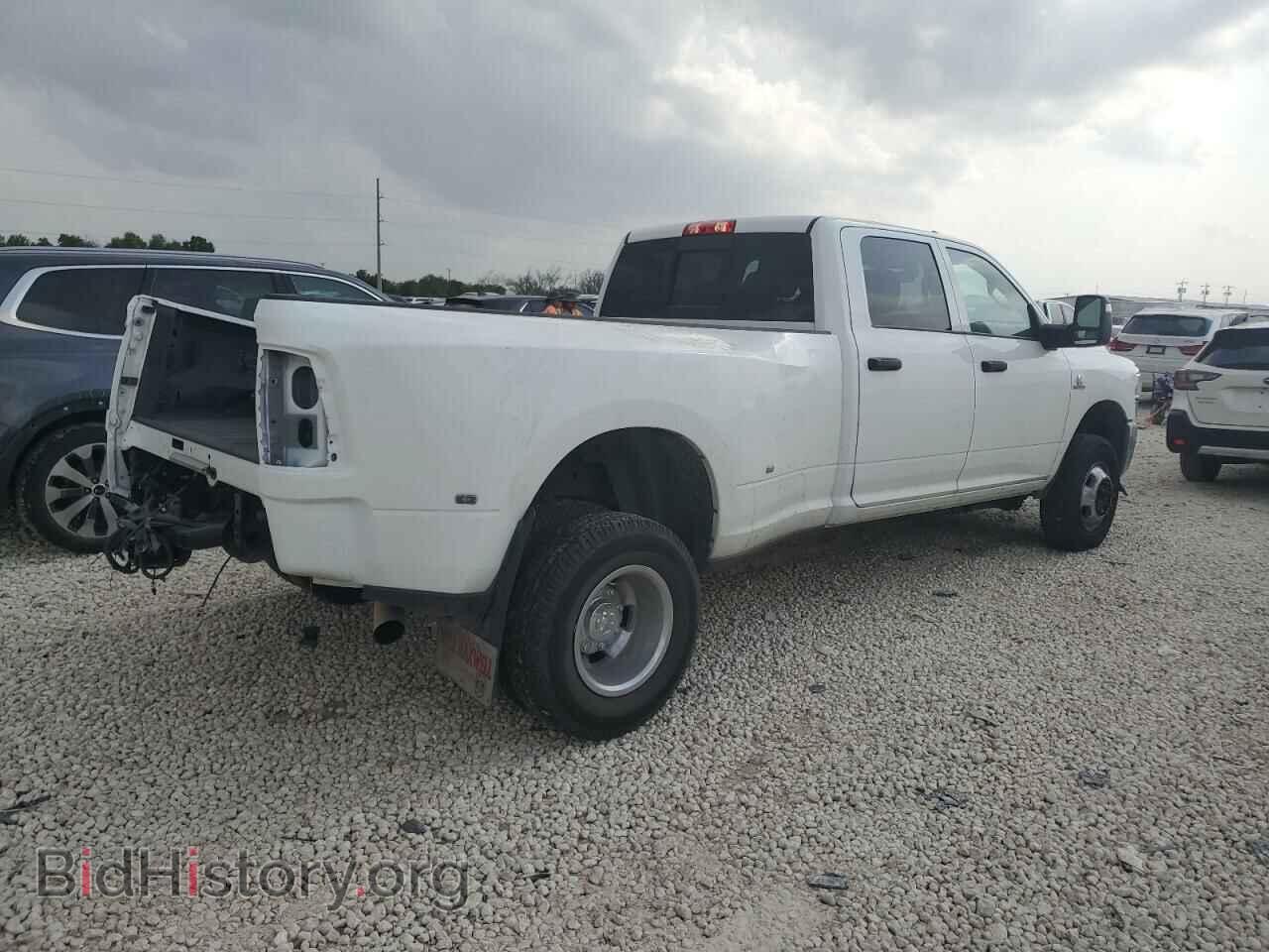 2024 RAM 3500 - VIN: 3C63RRGL2RG198927 - Фото 3