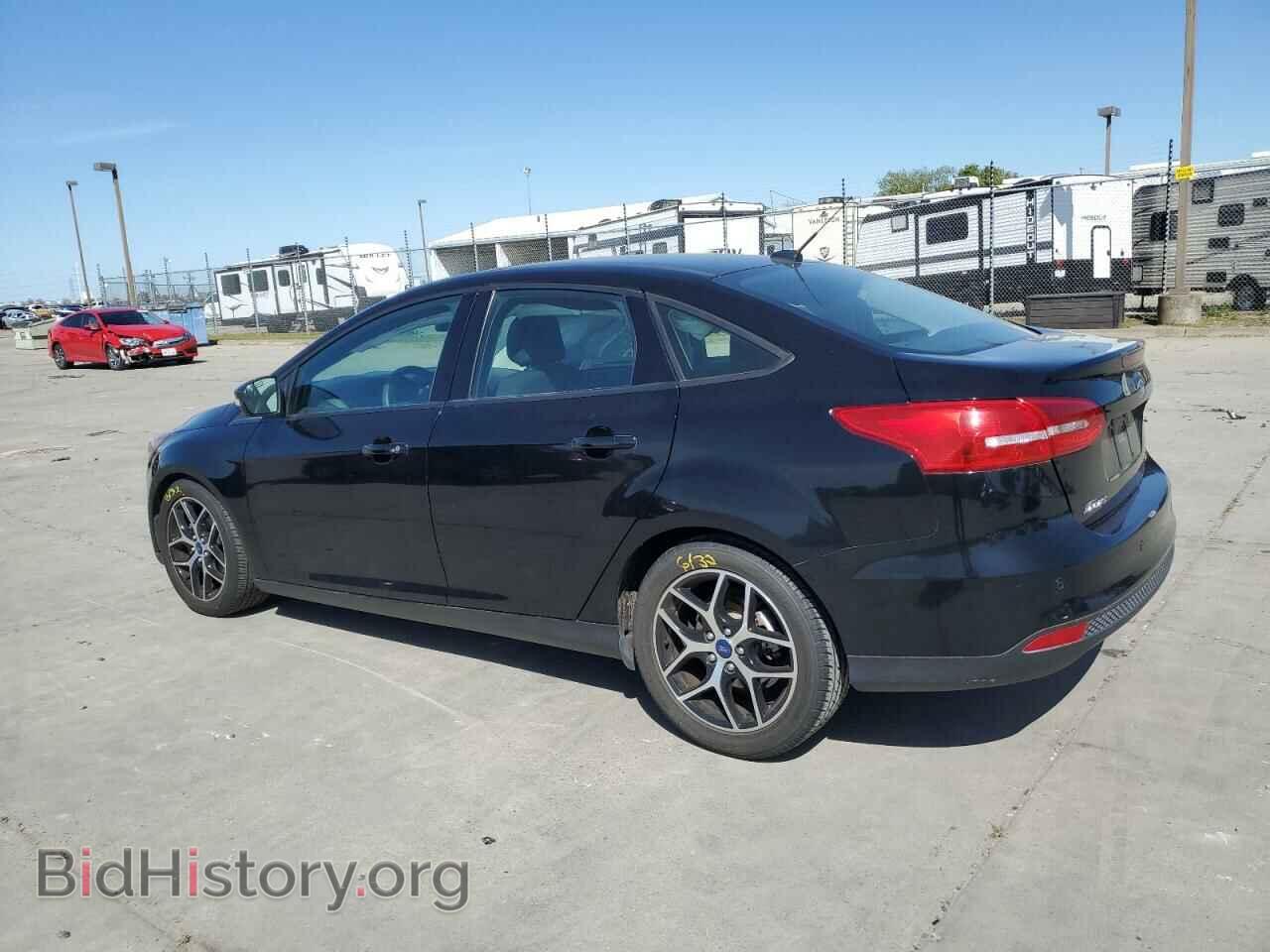 2018 FORD FOCUS - VIN: 1FADP3H2XJL261176 - Фото 2