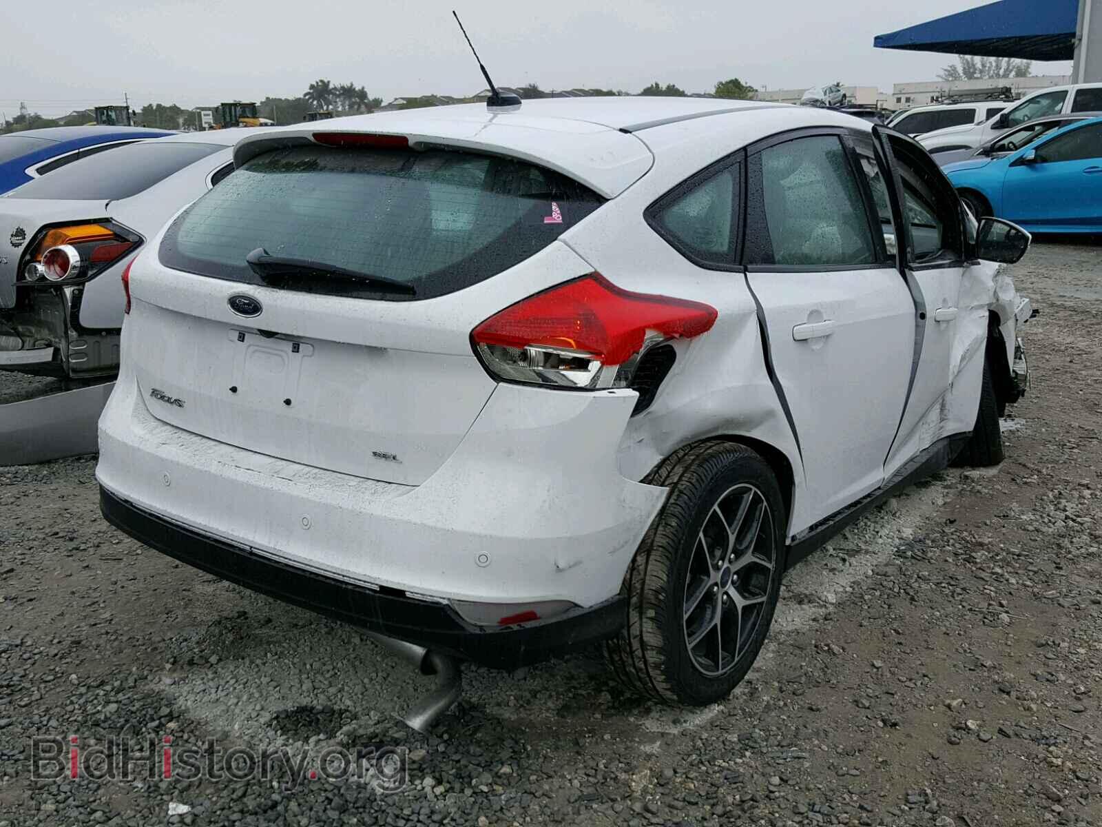 2017 FORD FOCUS - VIN: 1FADP3M2XHL309713 - Photo 4