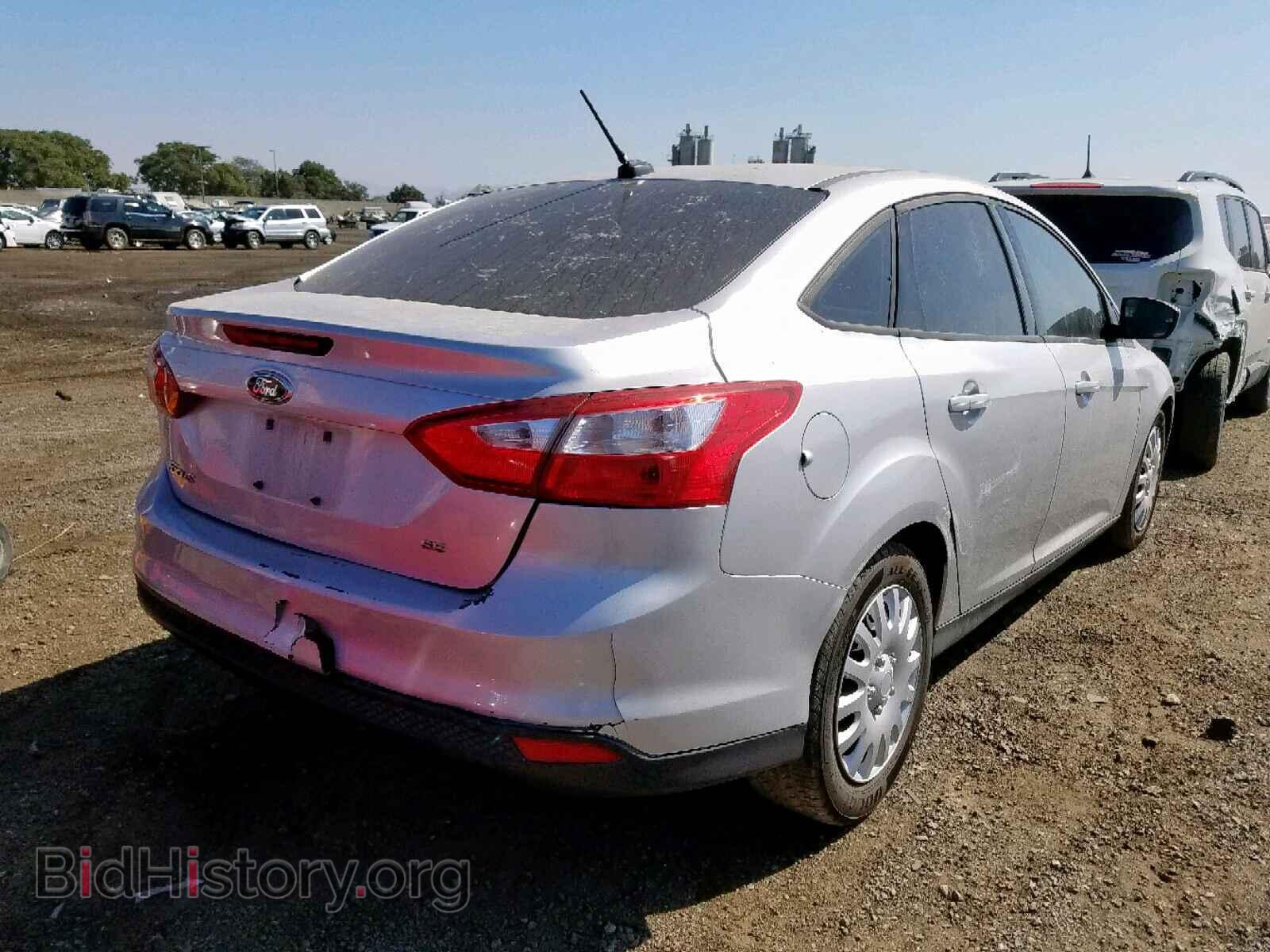 2012 FORD FOCUS SE - VIN: 1FAHP3F23CL252018 - Photo 4