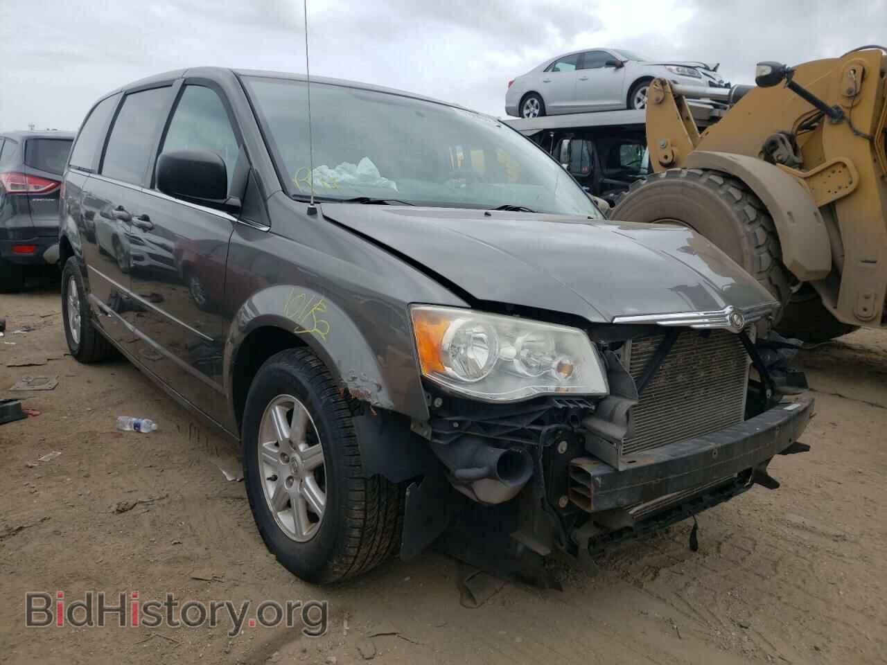 Photo 2A4RR2D1XAR431281 - CHRYSLER MINIVAN 2010