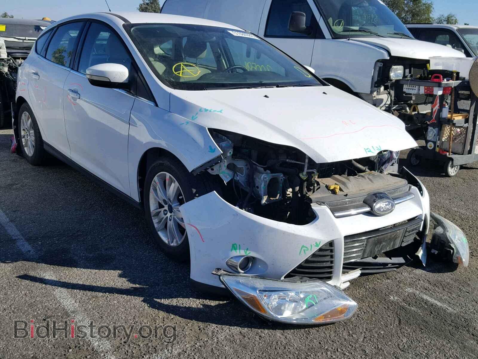 Фотография 1FAHP3M28CL375512 - FORD FOCUS 2012