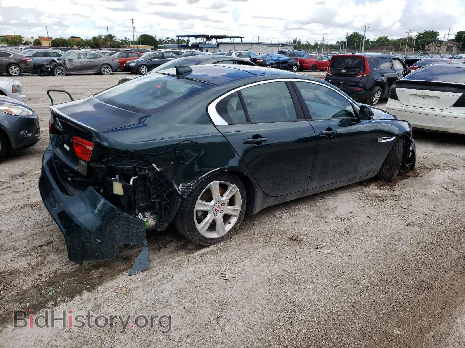2017 JAGUAR XE - VIN: SAJAD4BG8HA957168 - Фото 4