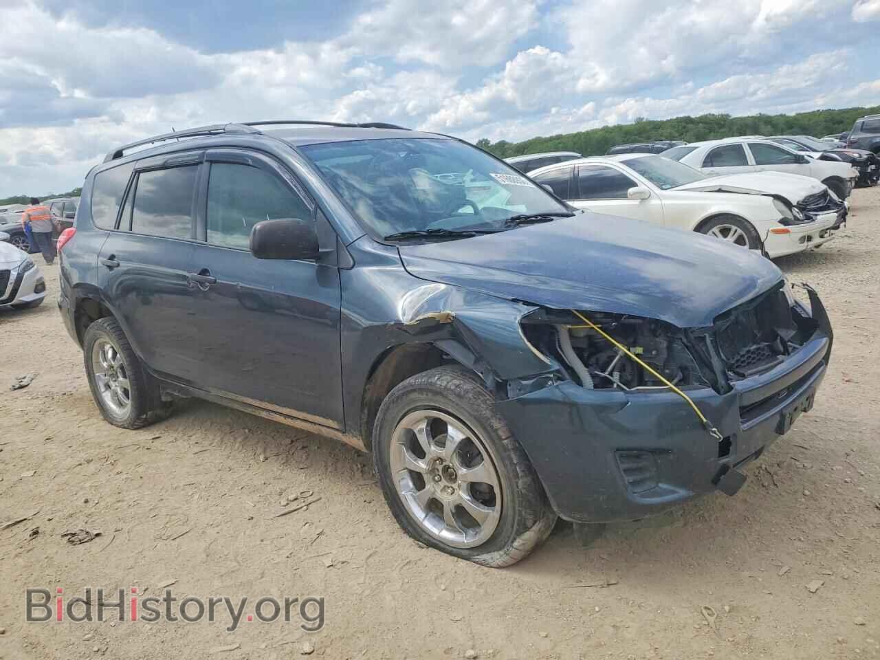 2011 TOYOTA RAV4 - VIN: 2T3BF4DV9BW125811 - Фото 4