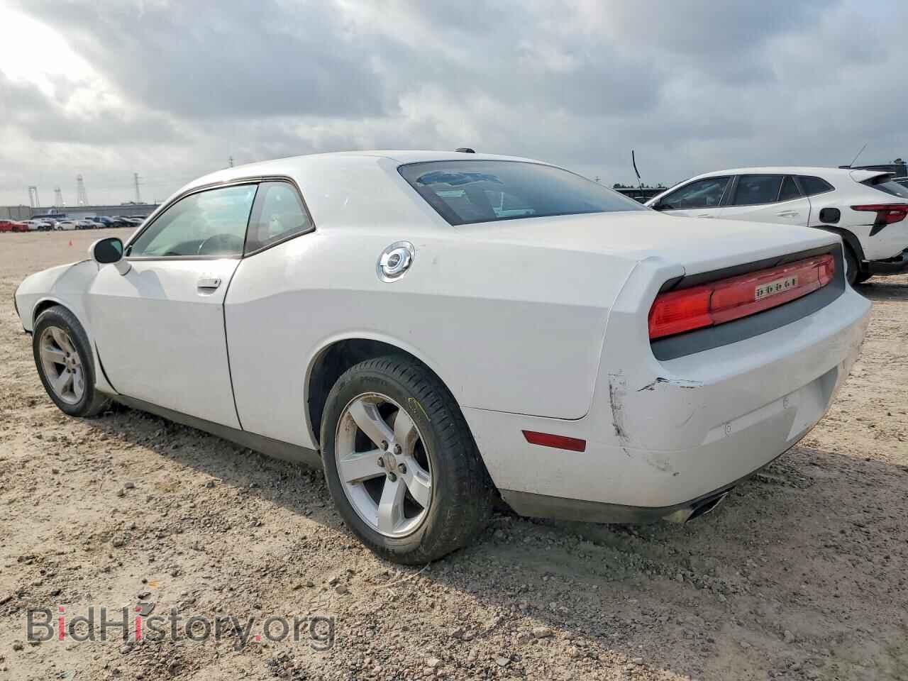 2014 DODGE CHALLENGER - VIN: 2C3CDYAG5EH258470 - Фото 2