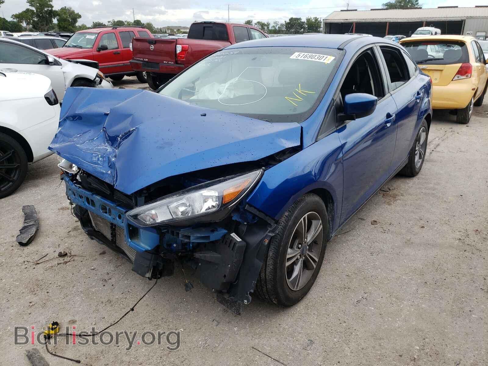 2018 FORD FOCUS - VIN: 1FADP3F28JL213811 - Фото 2