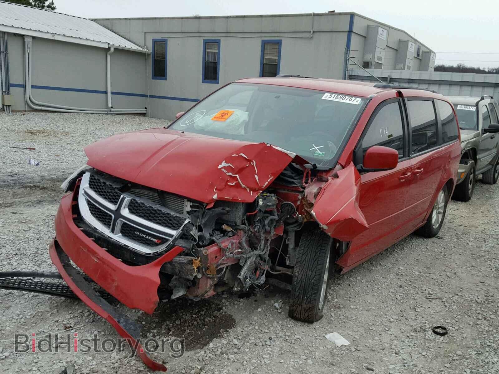 2014 DODGE CARAVAN - VIN: 2C4RDGCG3ER266641 - Фото 2