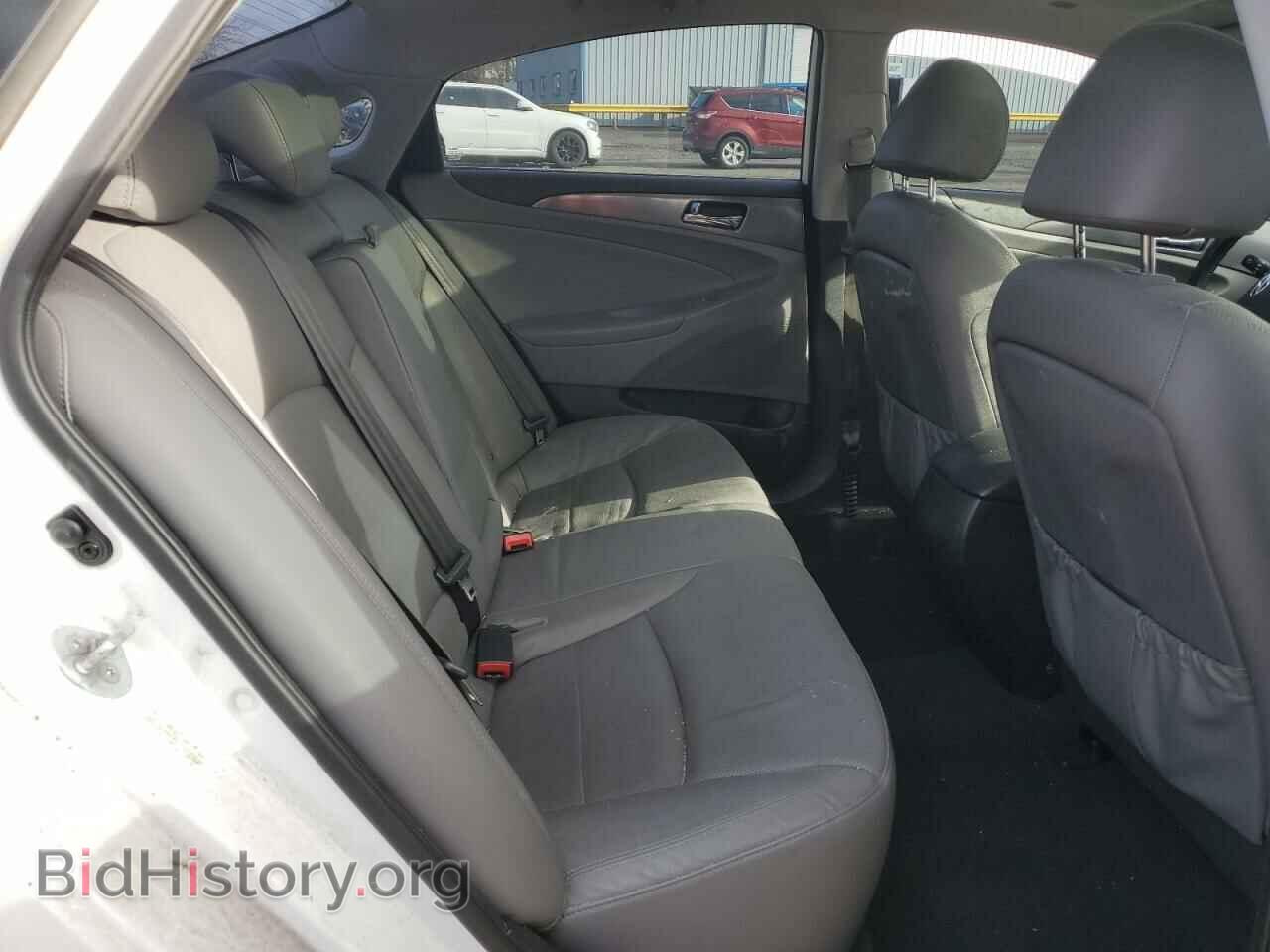 2014 HYUNDAI SONATA - VIN: KMHEC4A42EA112236 - Фото 10
