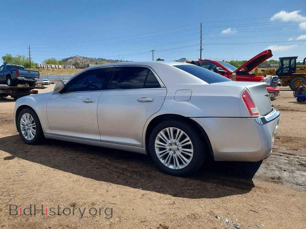 2012 CHRYSLER 300 - VIN: 2C3CCAAGXCH196944 - Photo 2