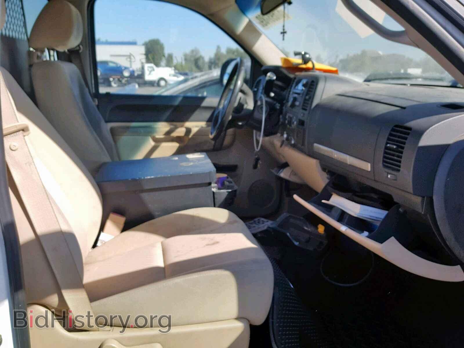 2011 CHEVROLET SILVERADO - VIN: 3GCUKUEJ9BG297773 - Фото 5