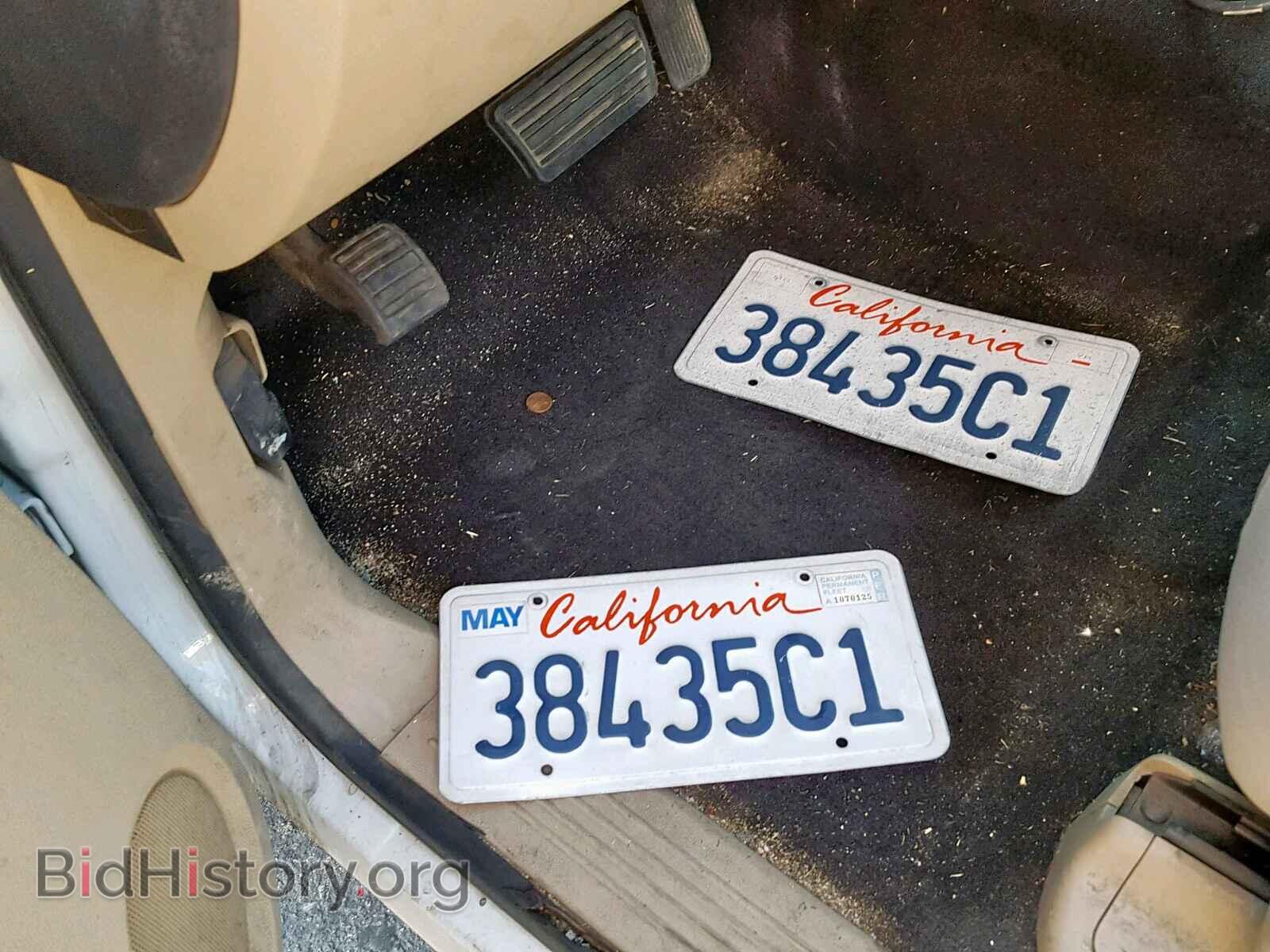 2011 CHEVROLET SILVERADO - VIN: 3GCUKUEJ9BG297773 - Фото 9