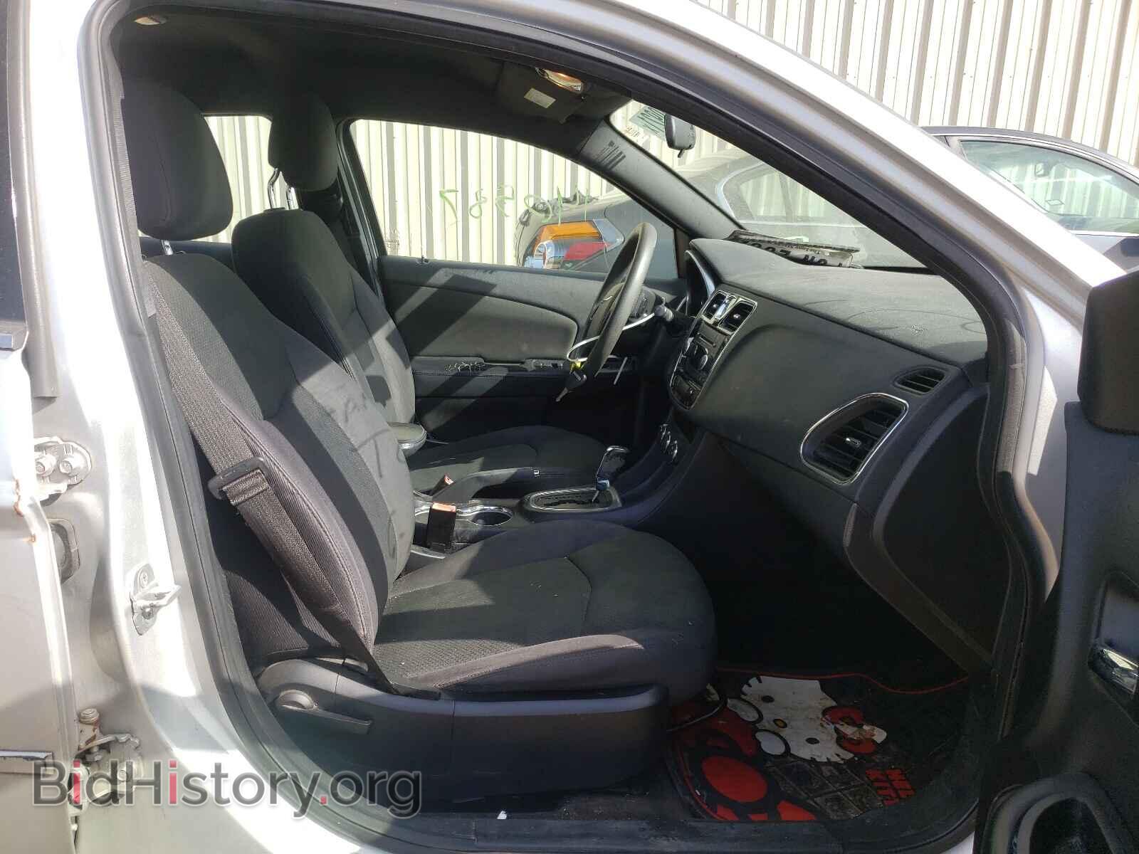 2012 CHRYSLER 200 - VIN: 1C3CCBAB8CN191811 - Фото 5