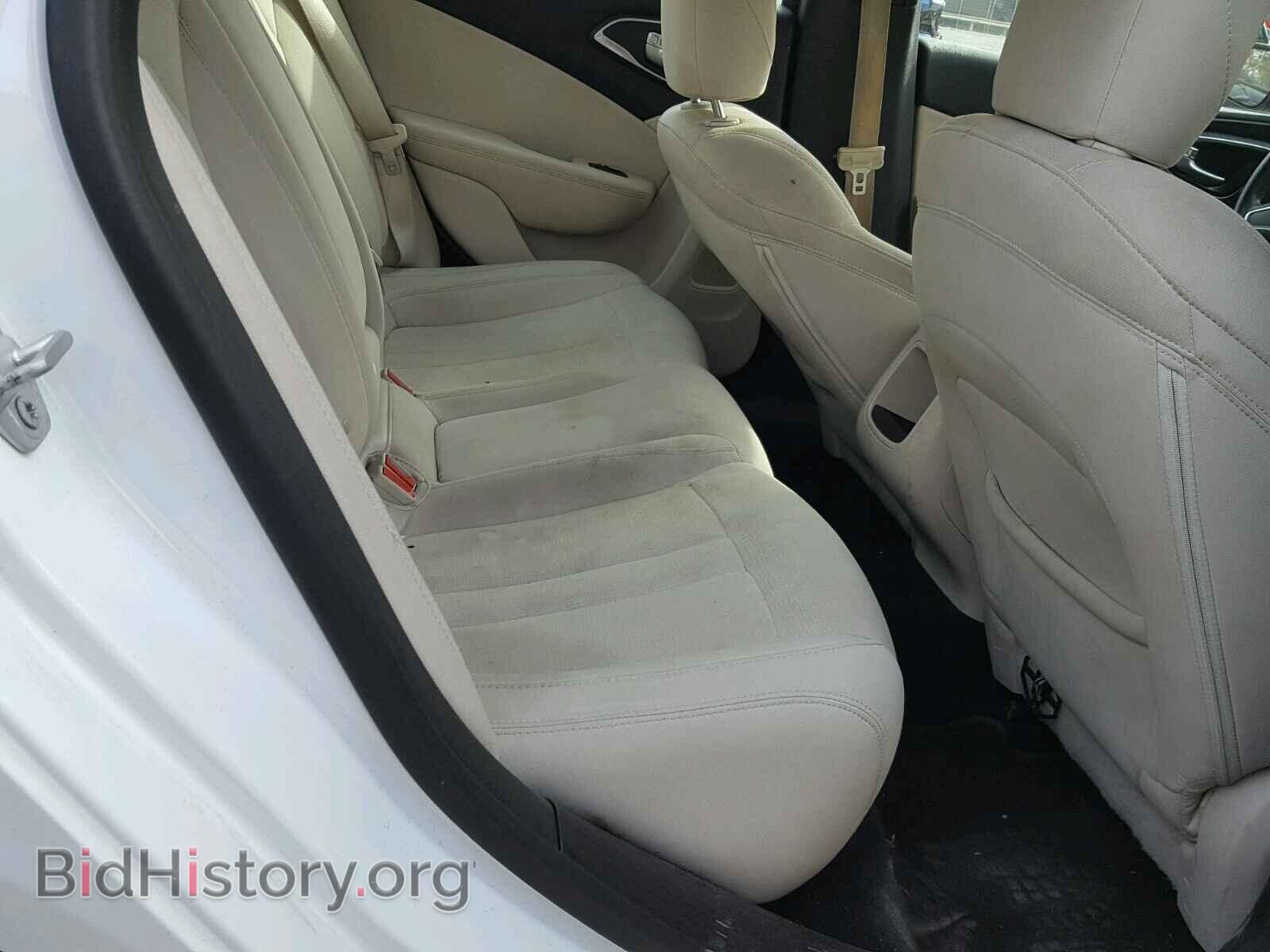 2015 CHRYSLER 200 - VIN: 1C3CCCAB4FN743539 - Фото 6
