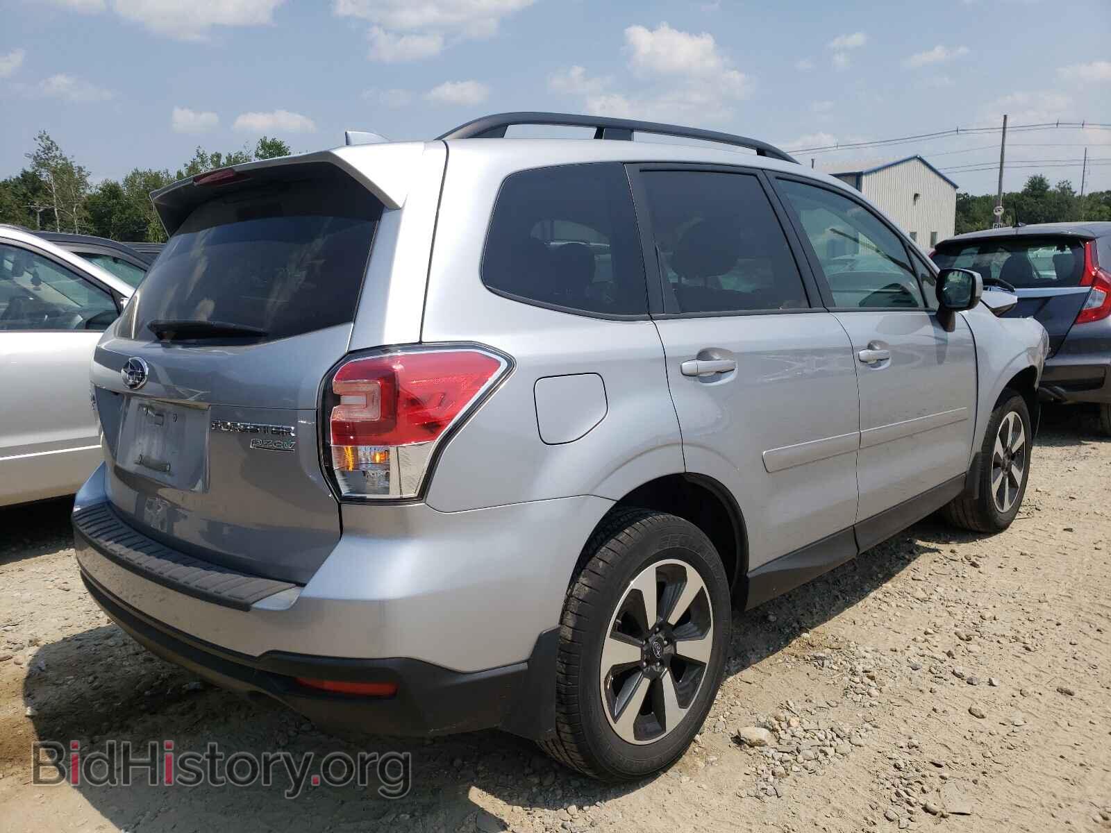 2017 SUBARU FORESTER - VIN: JF2SJAEC1HH524965 - Фото 4