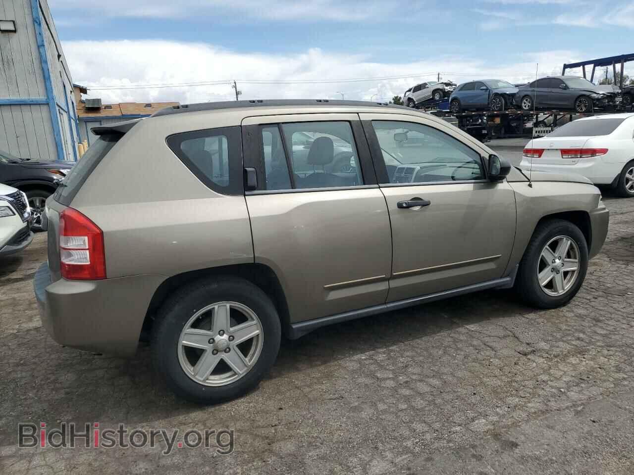 2008 JEEP COMPASS - VIN: 1J8FT47W98D693084 - Фото 3