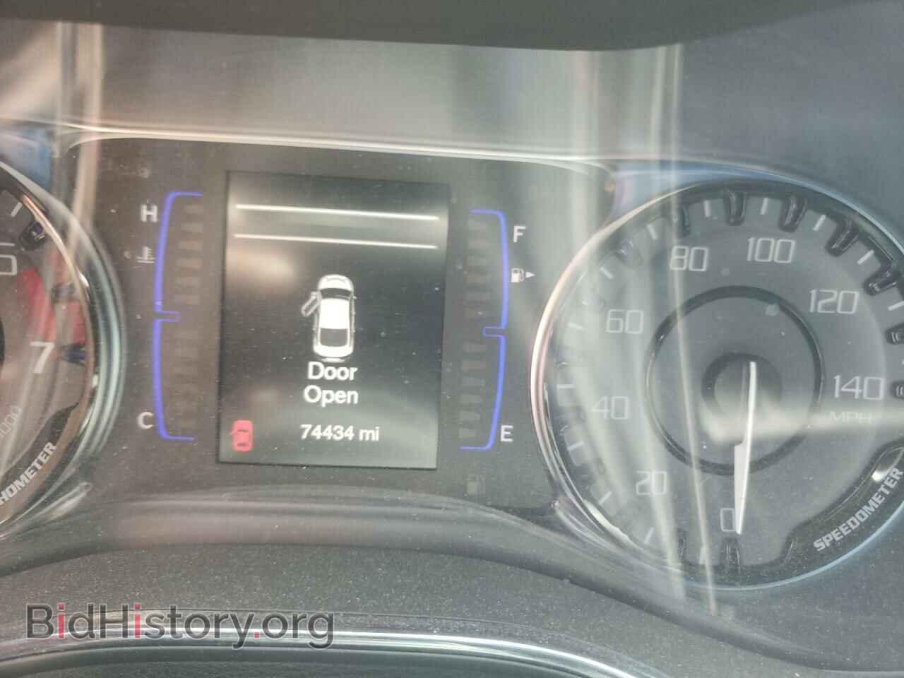 2016 CHRYSLER 200 - VIN: 1C3CCCBB8GN142425 - Photo 8