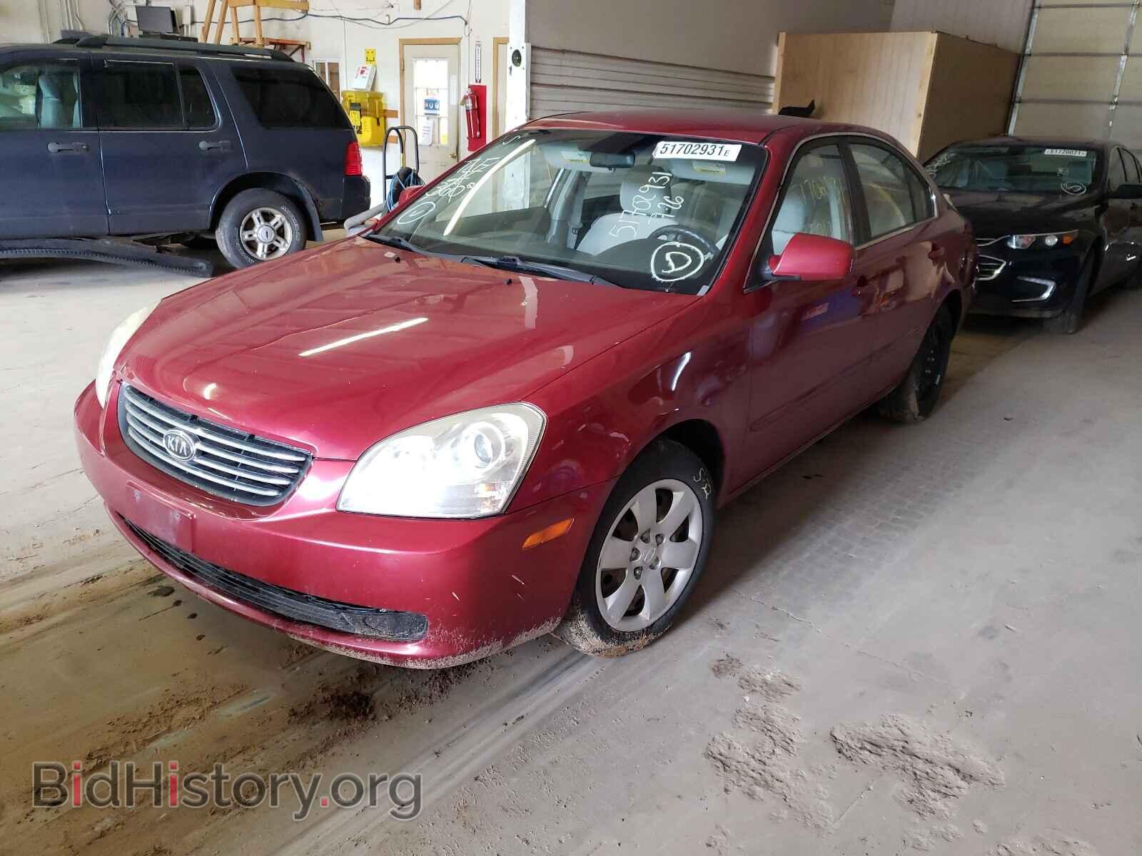 2007 KIA OPTIMA - VIN: KNAGE123X75160488 - Фото 2