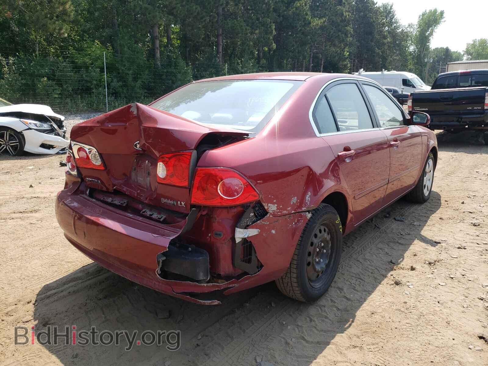 2007 KIA OPTIMA - VIN: KNAGE123X75160488 - Фото 4
