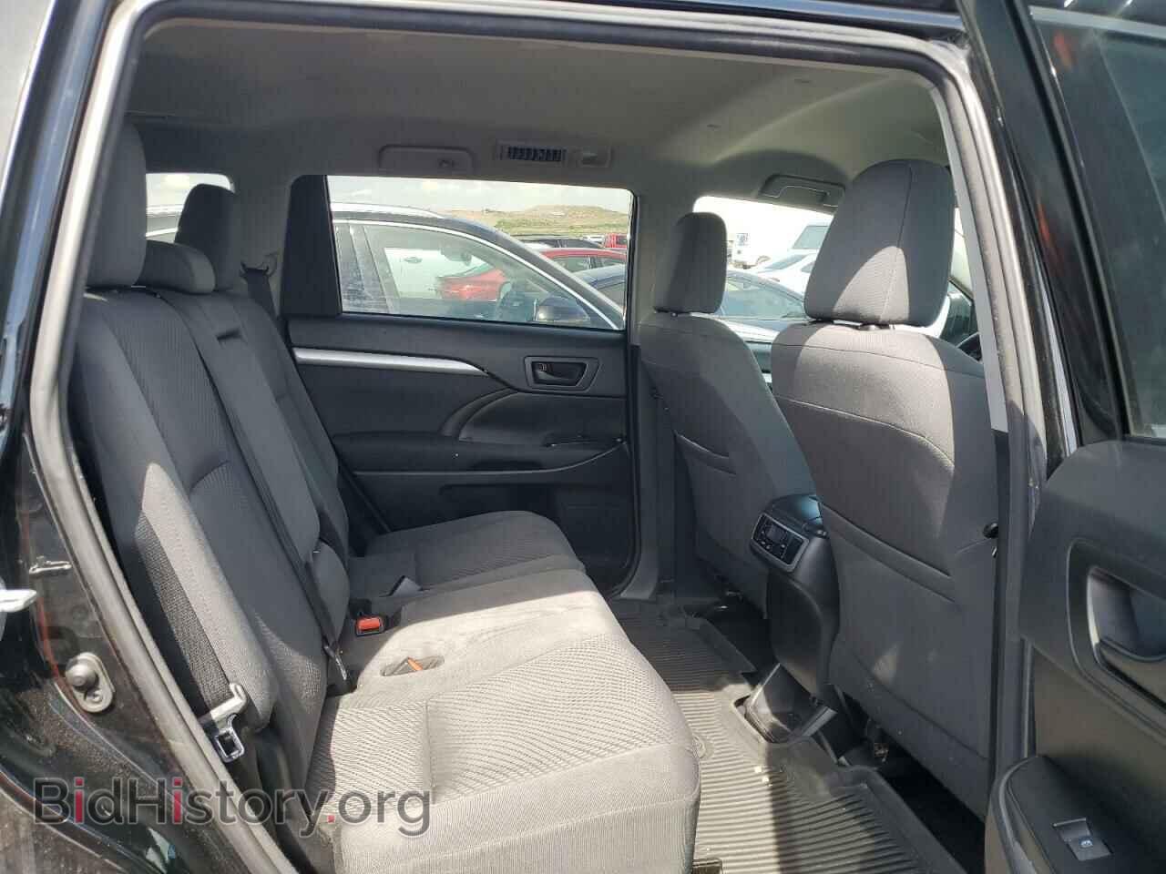2018 TOYOTA HIGHLANDER - VIN: 5TDBZRFH2JS875952 - Фото 11