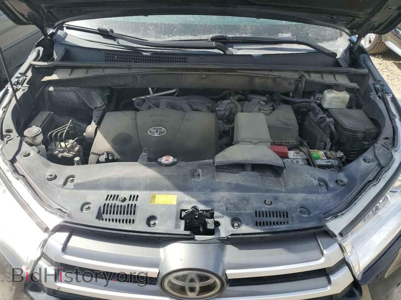 2018 TOYOTA HIGHLANDER - VIN: 5TDBZRFH2JS875952 - Фото 13
