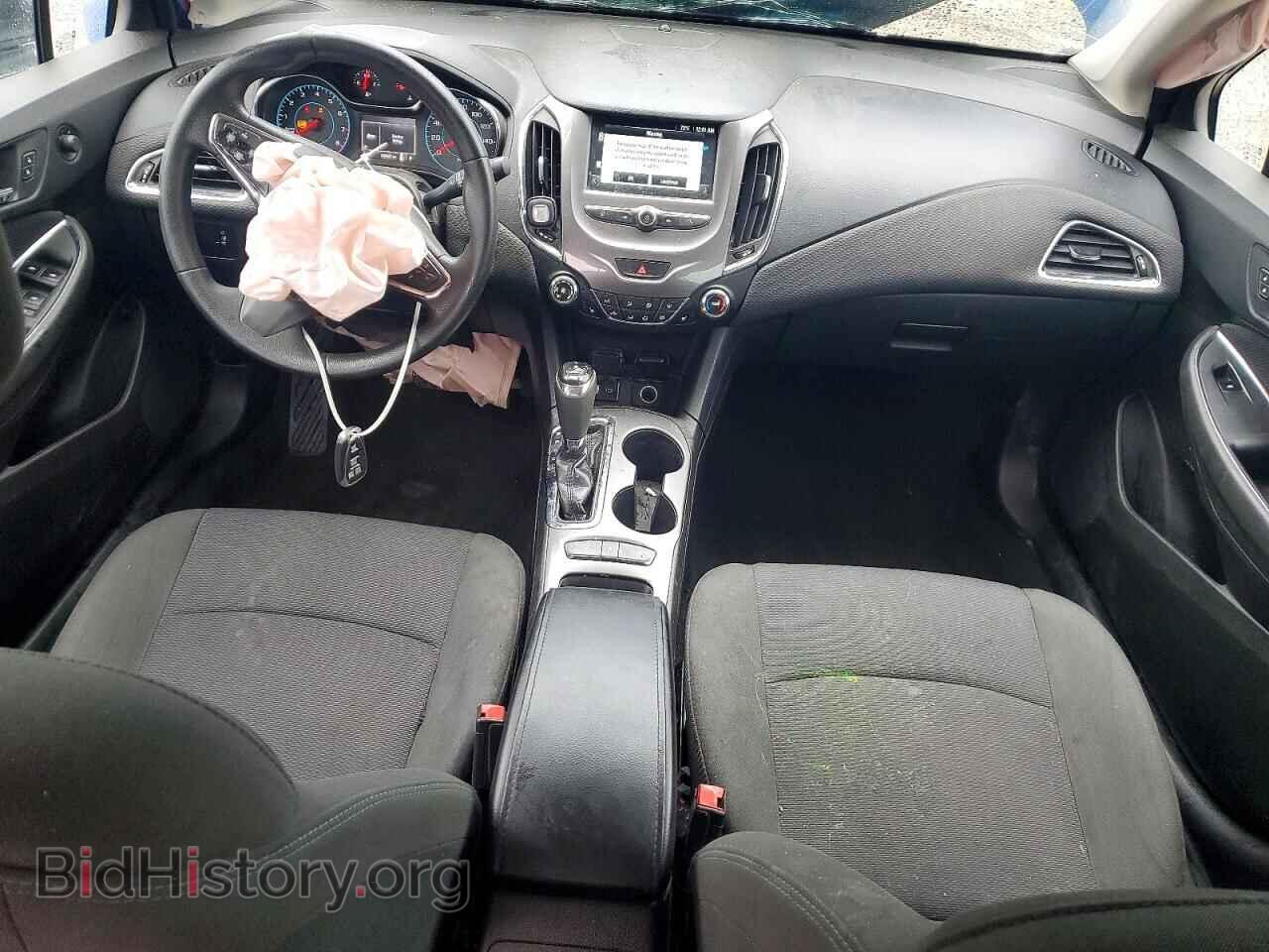 2017 CHEVROLET CRUZE - VIN: 3G1BE5SM3HS556842 - Фото 8