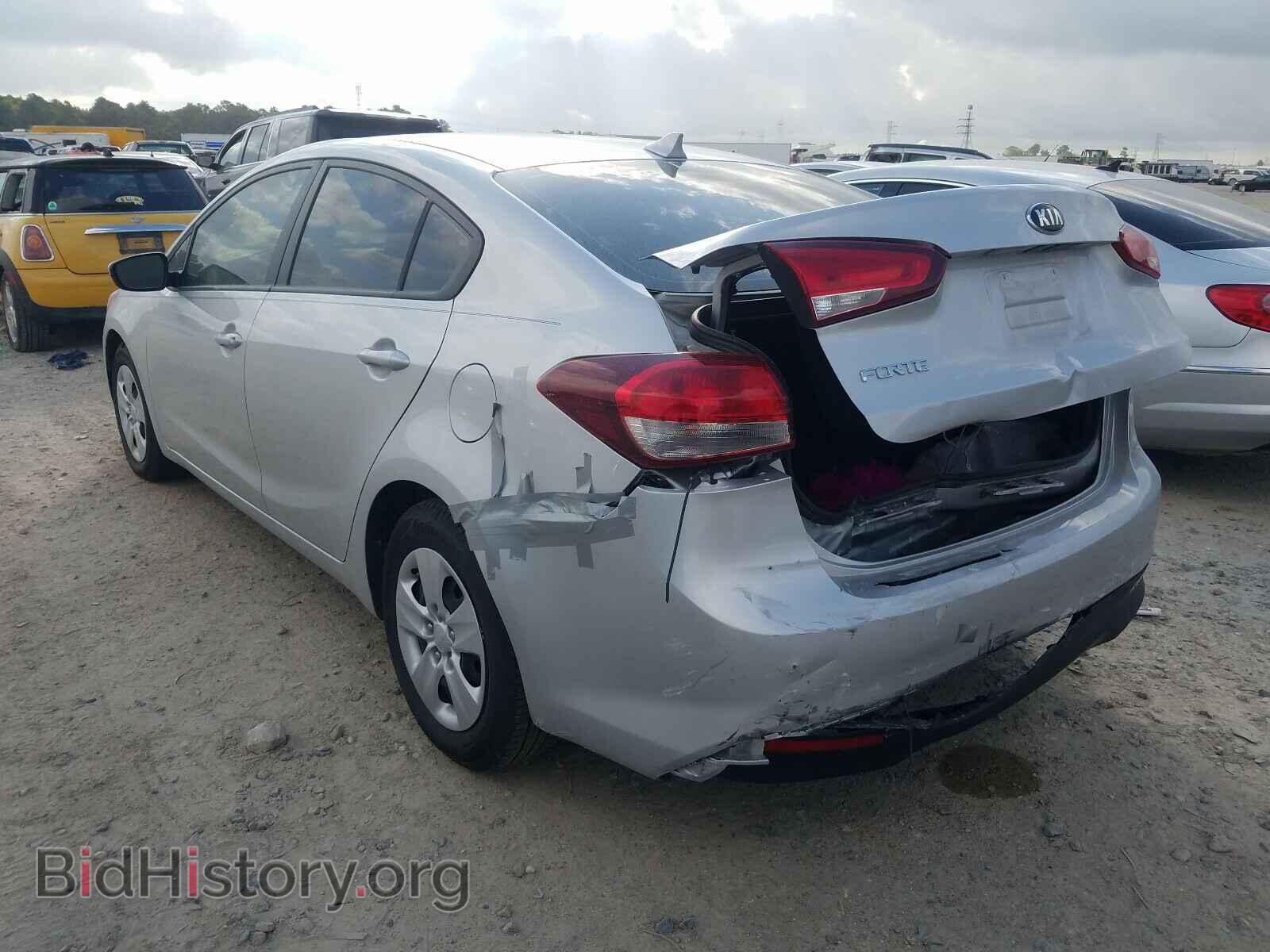 2017 KIA FORTE - VIN: 3KPFK4A75HE056249 - Фото 3