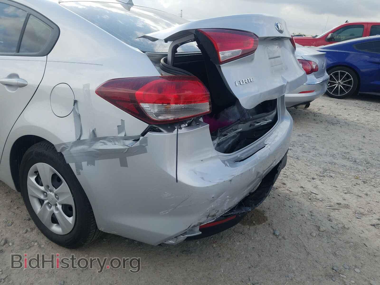 2017 KIA FORTE - VIN: 3KPFK4A75HE056249 - Фото 9