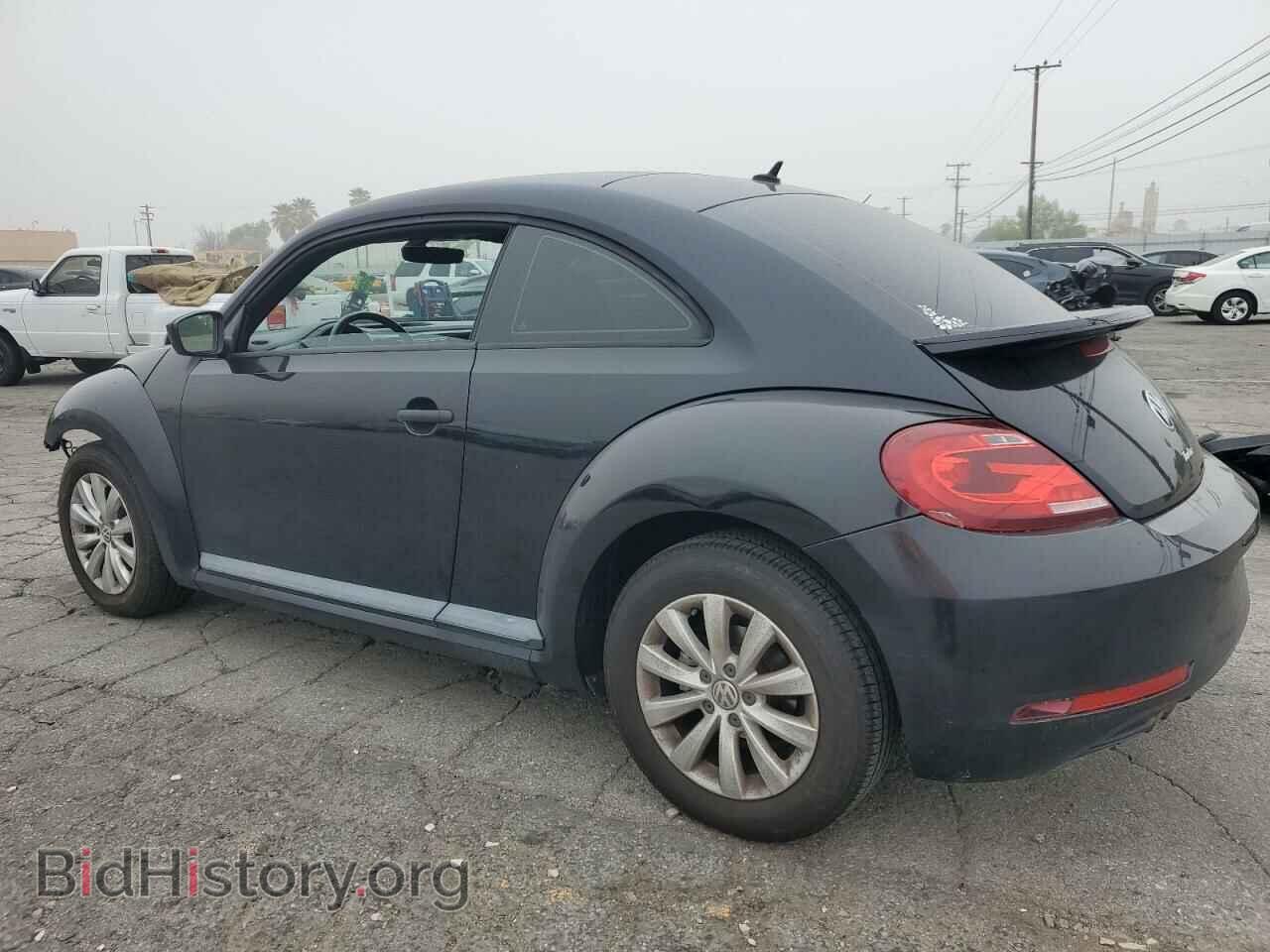 2017 VOLKSWAGEN BEETLE - VIN: 3VWF17AT2HM617415 - Фото 2