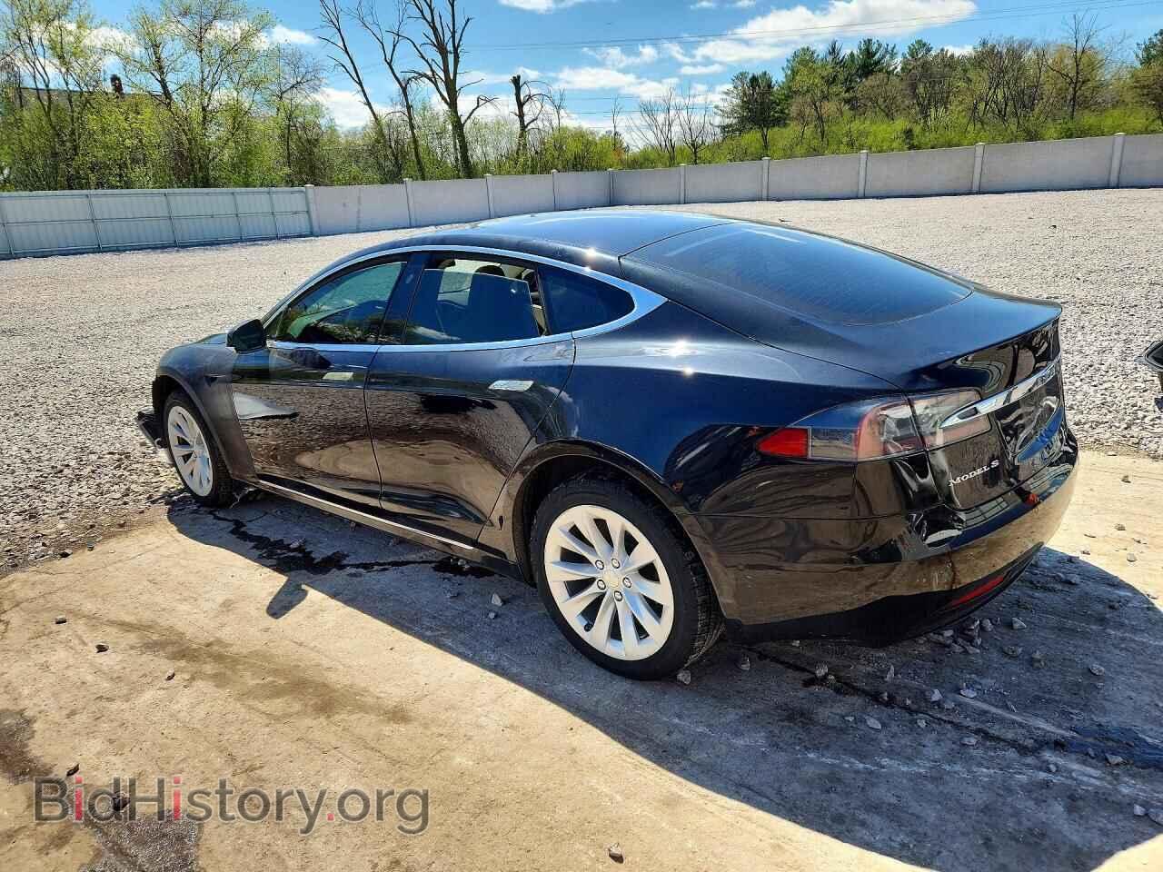 2017 TESLA MODEL S - VIN: 5YJSA1E25HF216252 - Photo 2