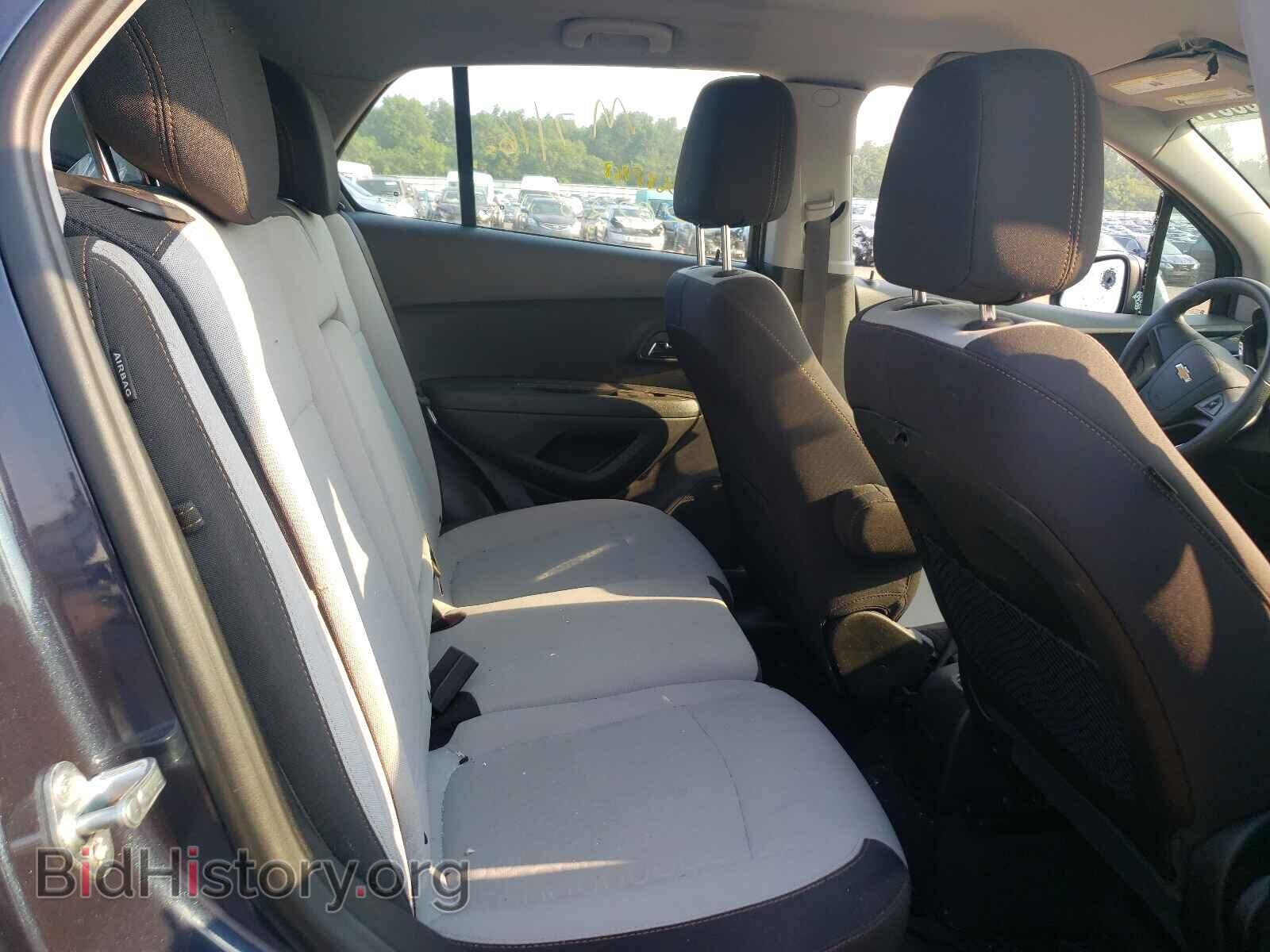 2019 CHEVROLET TRAX - VIN: 3GNCJKSB3KL256389 - Фото 6