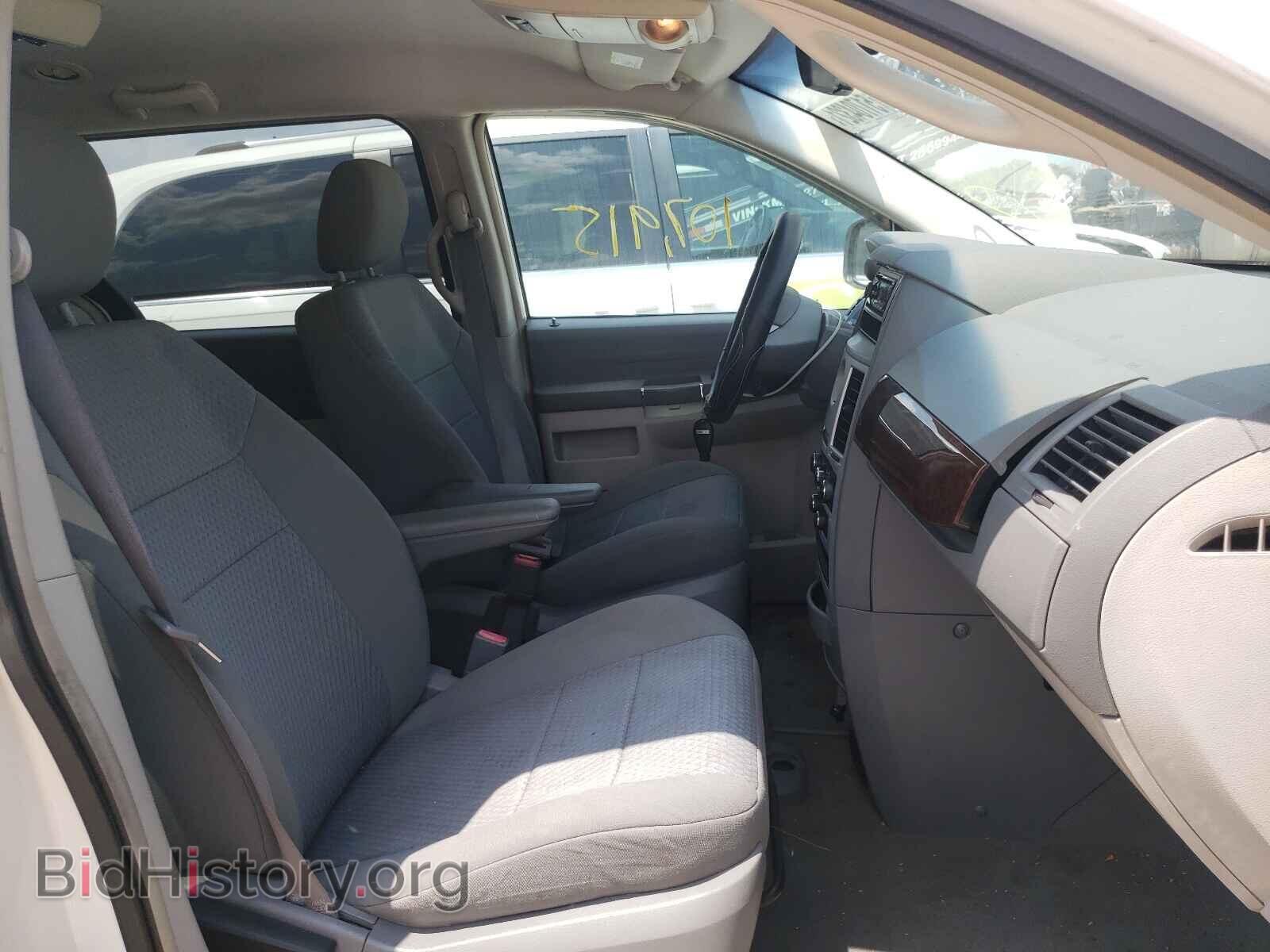 2010 CHRYSLER MINIVAN - VIN: 2A4RR4DE1AR152168 - Фото 5