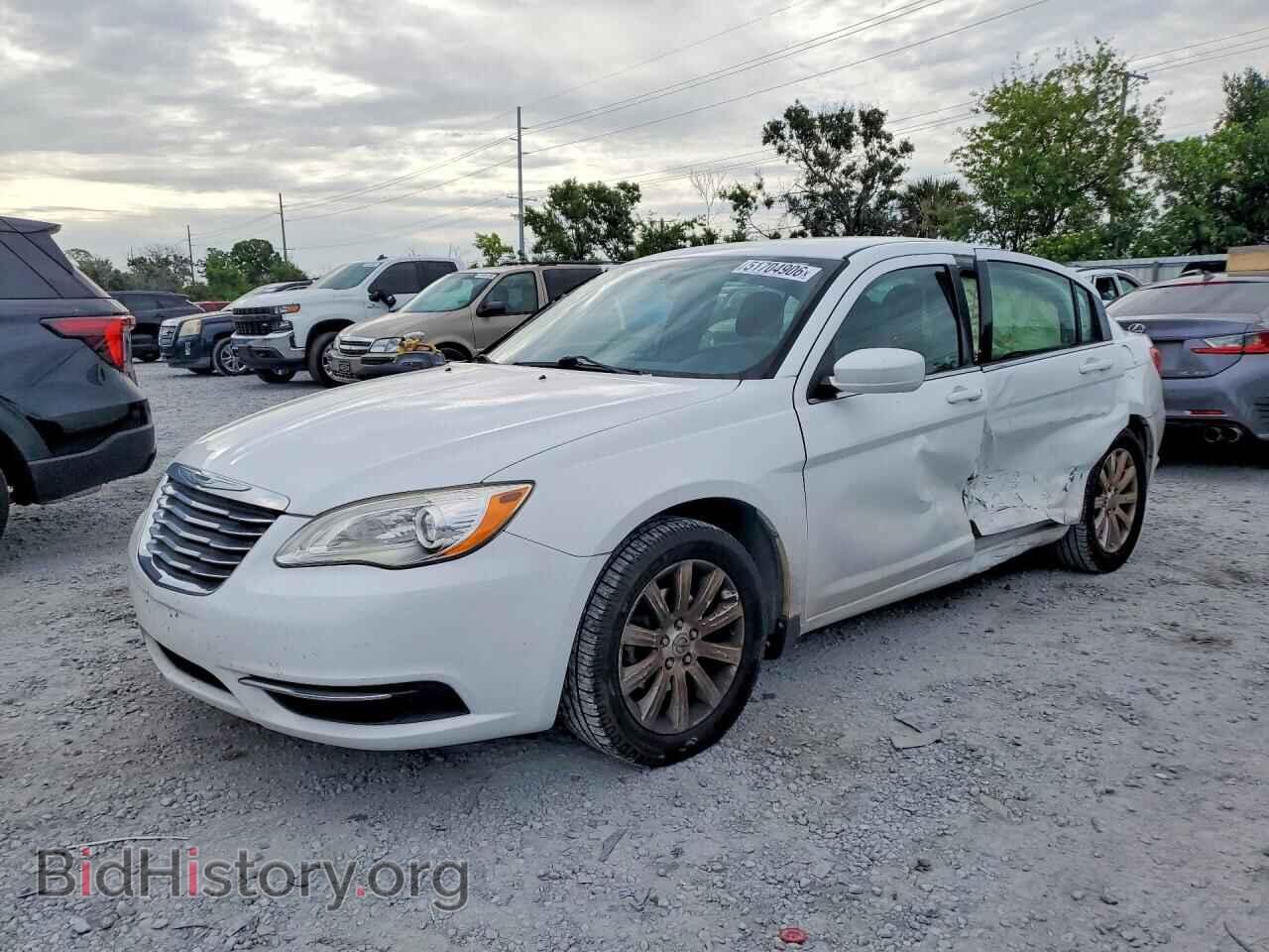 Фотография 1C3CCBBB4DN672428 - CHRYSLER 200 2013