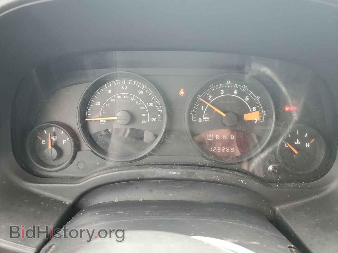 2014 JEEP COMPASS - VIN: 1C4NJDBB0ED879573 - Фото 9