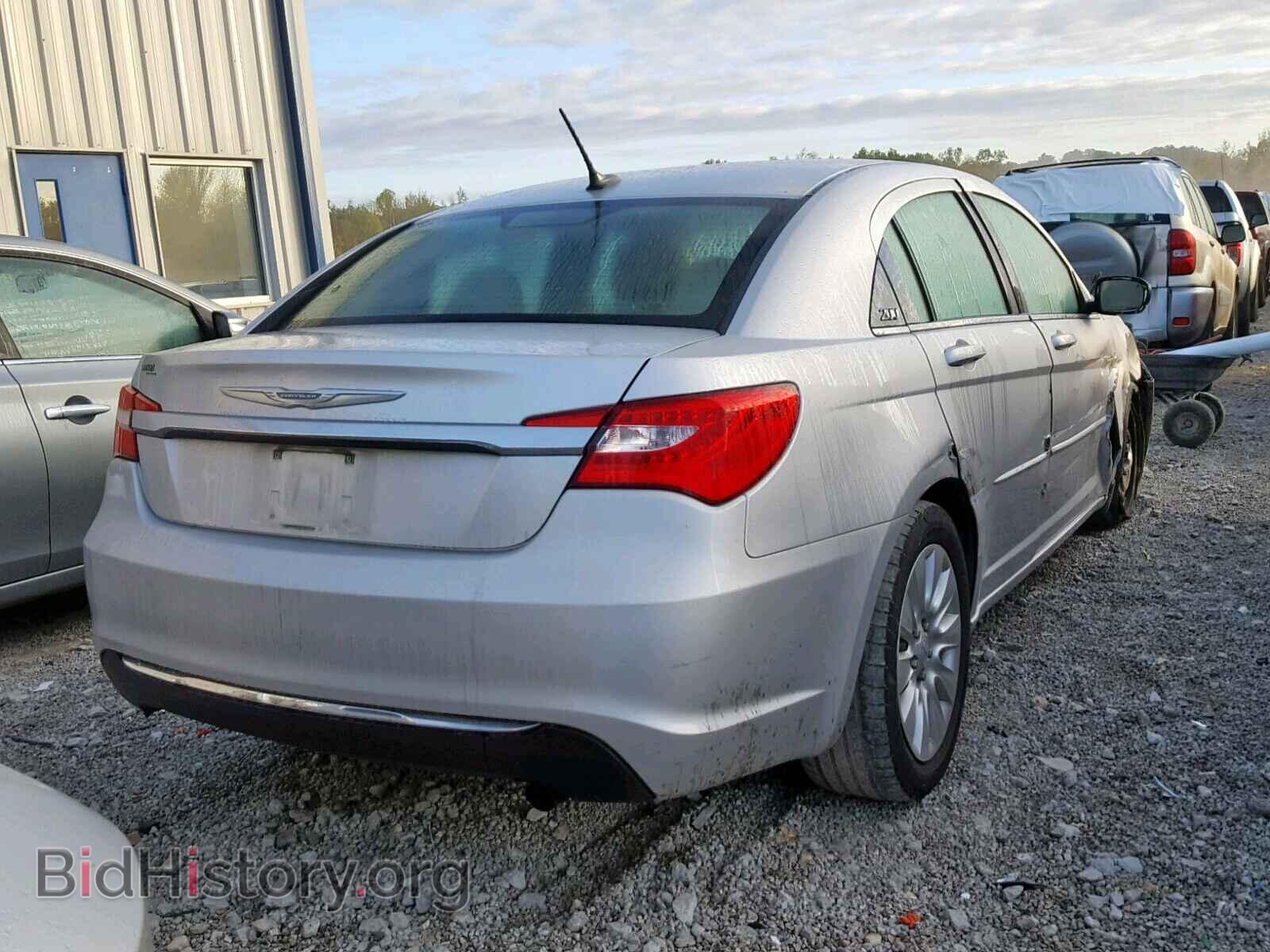 2012 CHRYSLER 200 - VIN: 1C3CCBAB3CN225816 - Фото 4