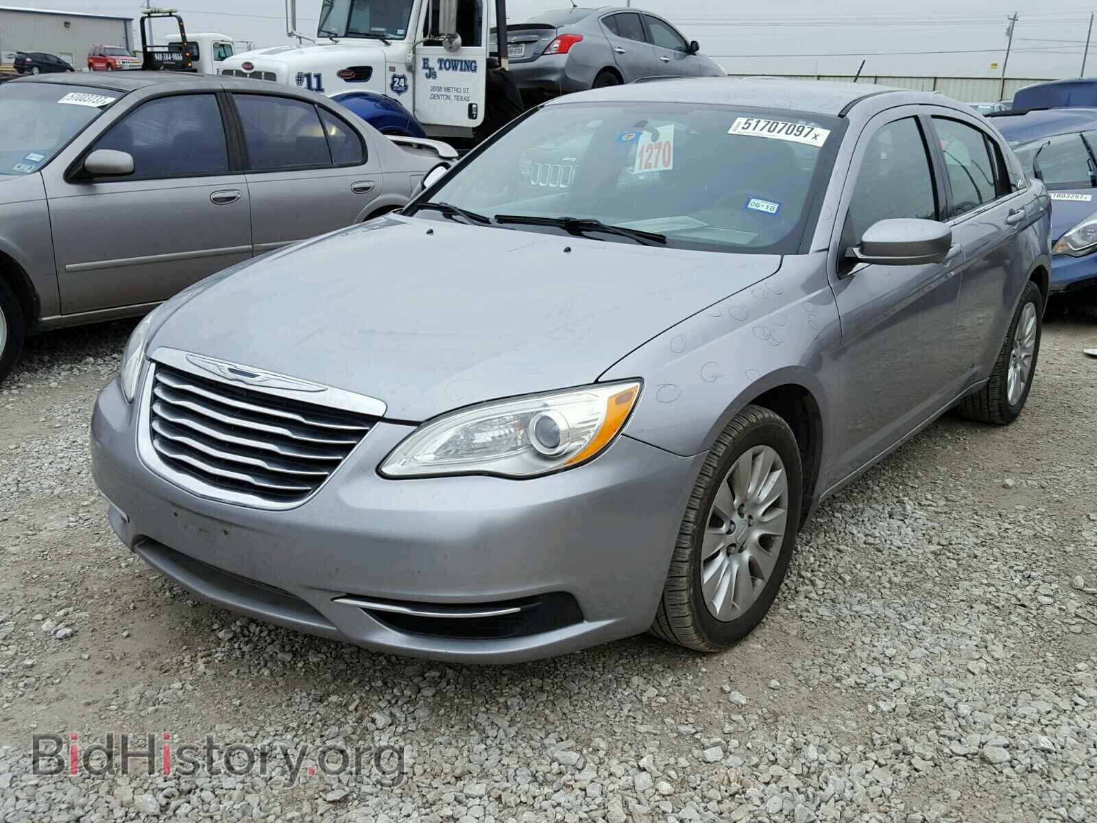 2014 CHRYSLER 200 - VIN: 1C3CCBAB6EN122358 - Фото 2