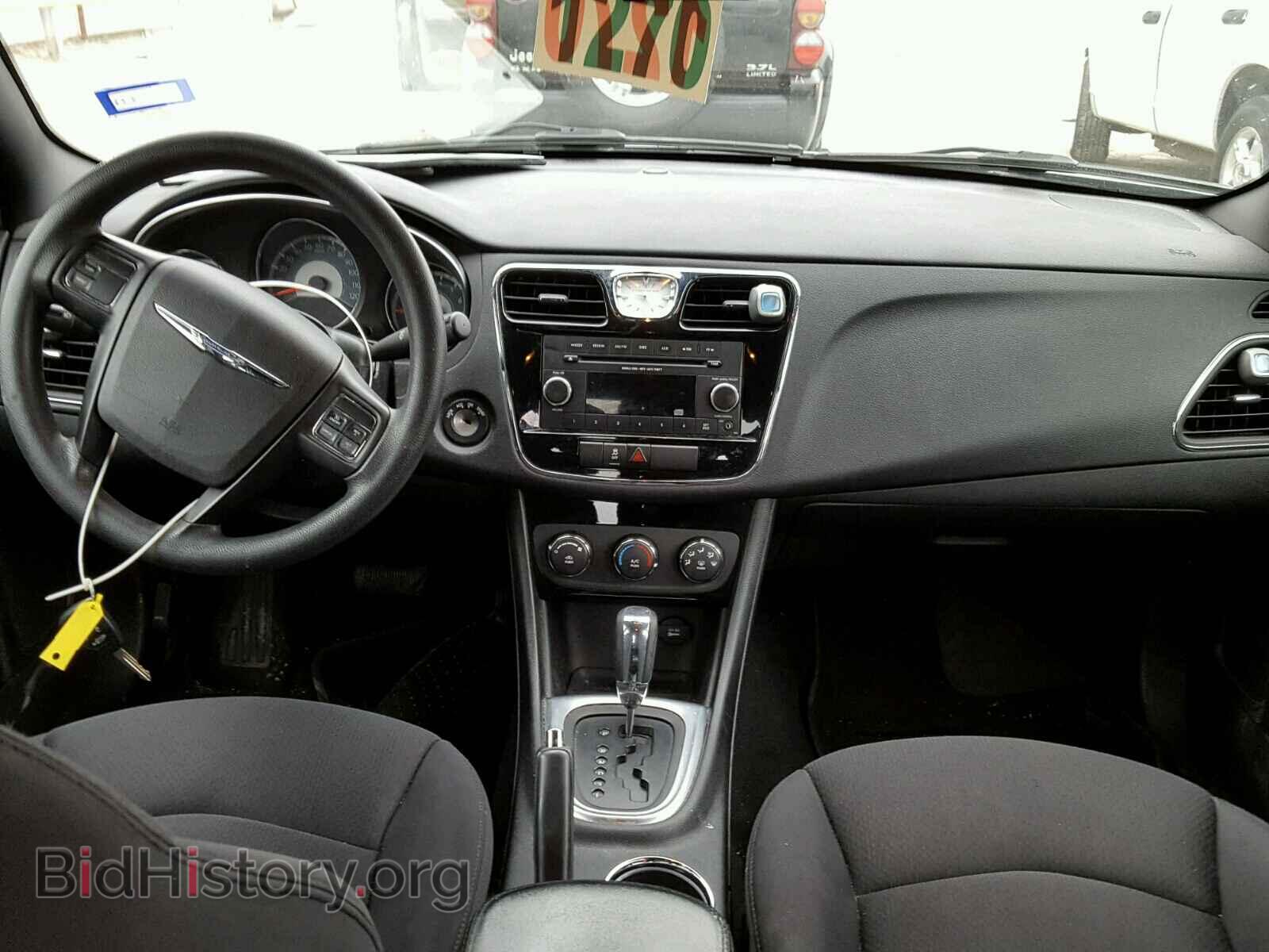 2014 CHRYSLER 200 - VIN: 1C3CCBAB6EN122358 - Фото 9