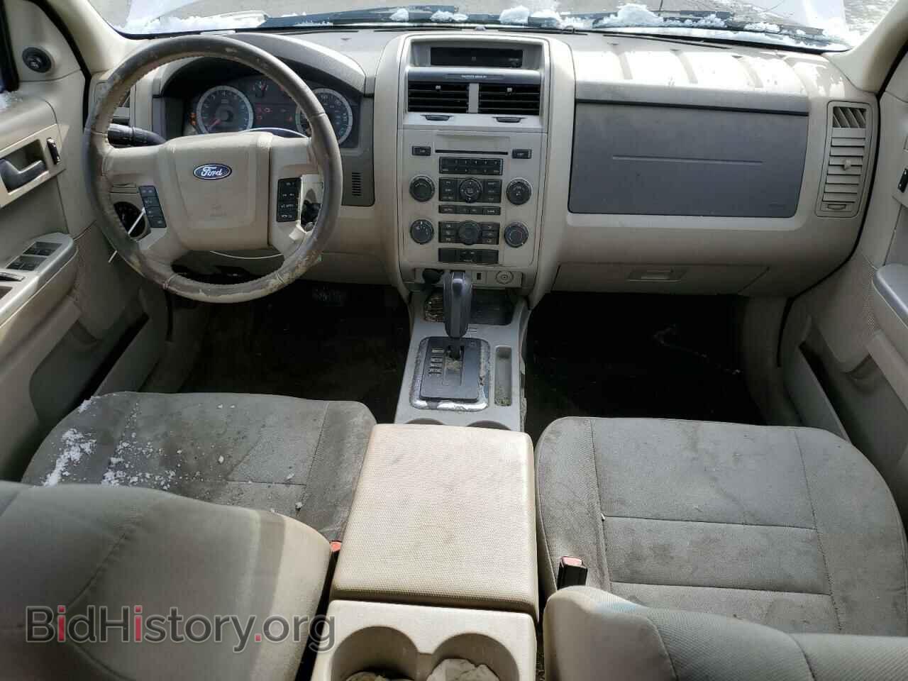 2011 FORD ESCAPE - VIN: 1FMCU9DG2BKC46841 - Фото 8