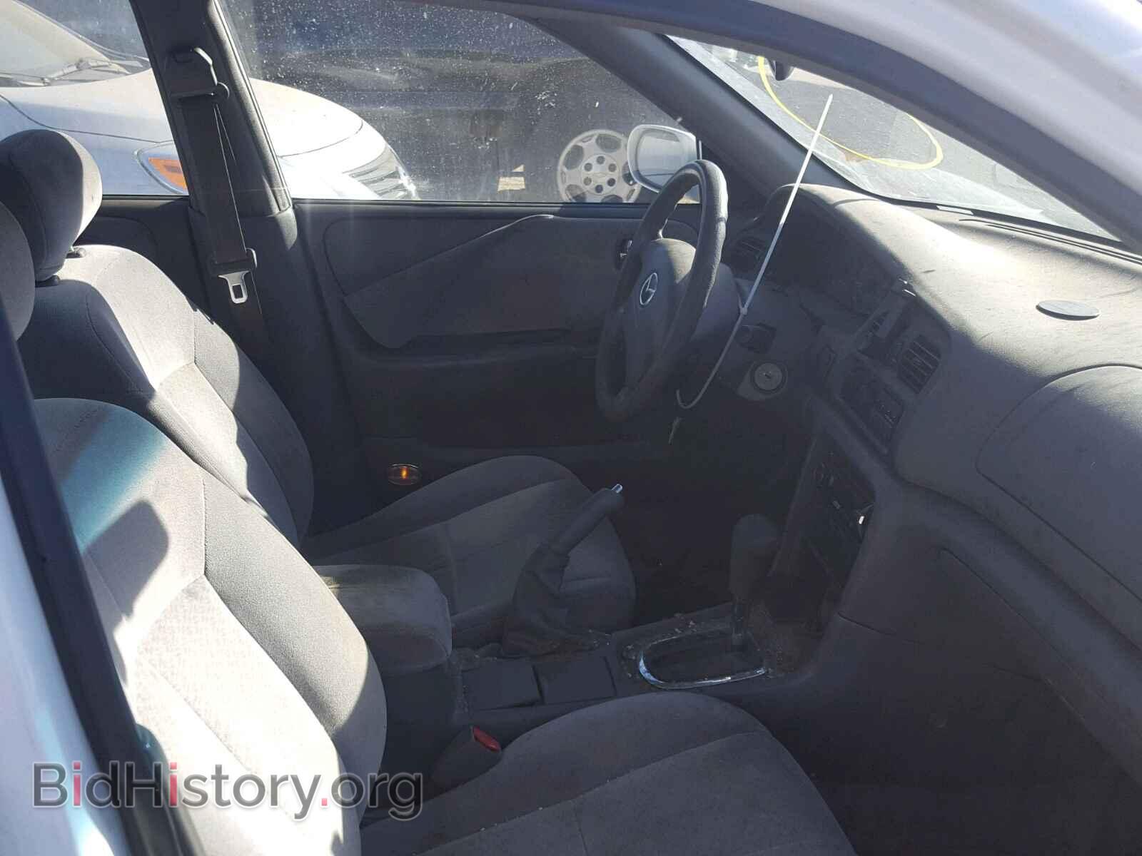 2000 MAZDA 626 - VIN: 1YVGF22C7Y5178061 - Фото 5