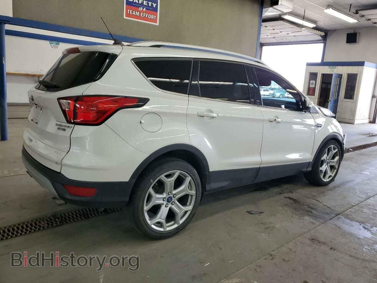 2019 FORD ESCAPE - VIN: 1FMCU9J96KUC15909 - Фото 3