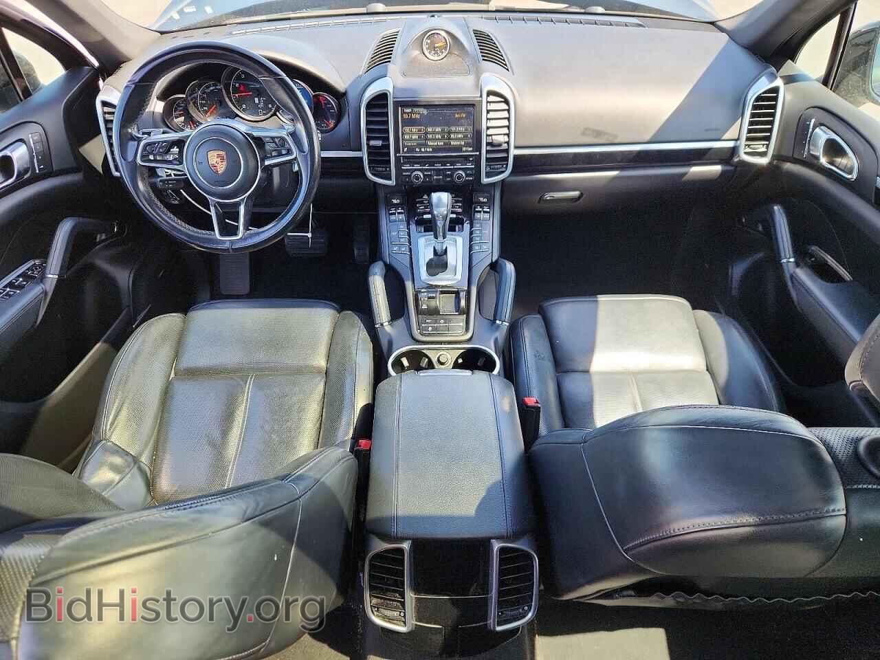 2016 PORSCHE CAYENNE - VIN: WP1AA2A21GLA00996 - Photo 8
