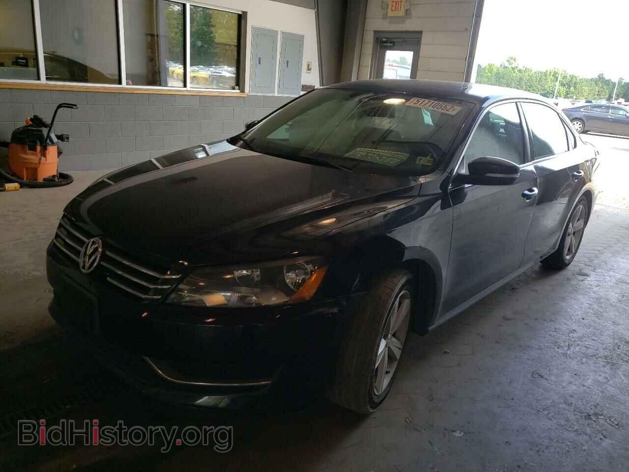 2013 VOLKSWAGEN PASSAT - VIN: 1VWBP7A35DC111361 - Фото 2
